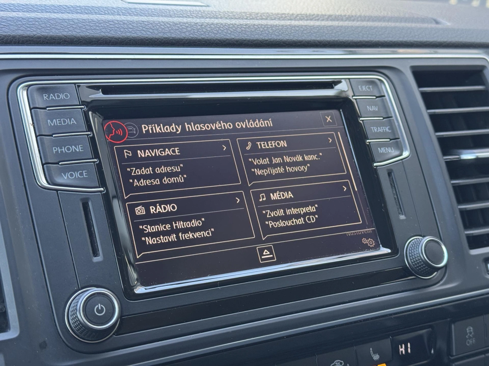 Volkswagen Multivan – T6 Long 2.0TDi 4M Highline DPH