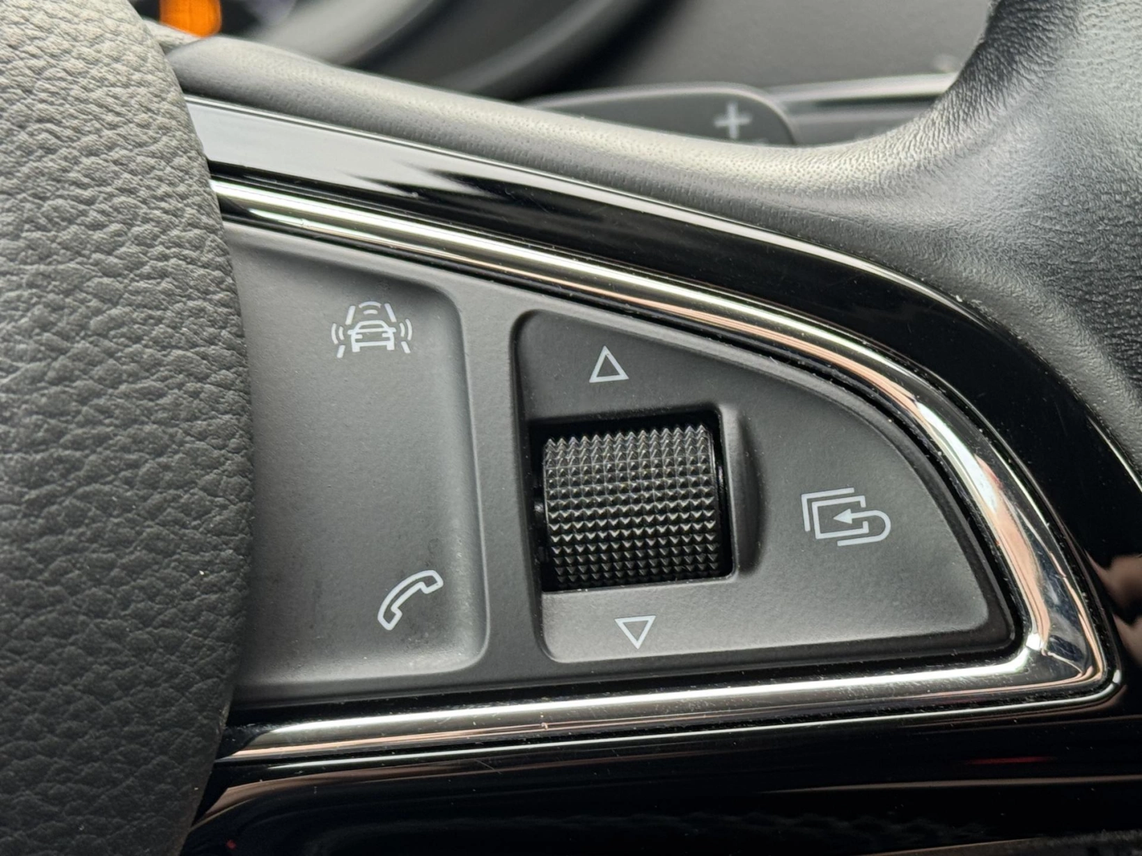 Škoda Octavia – III 1.5 TSi DSG, Style+