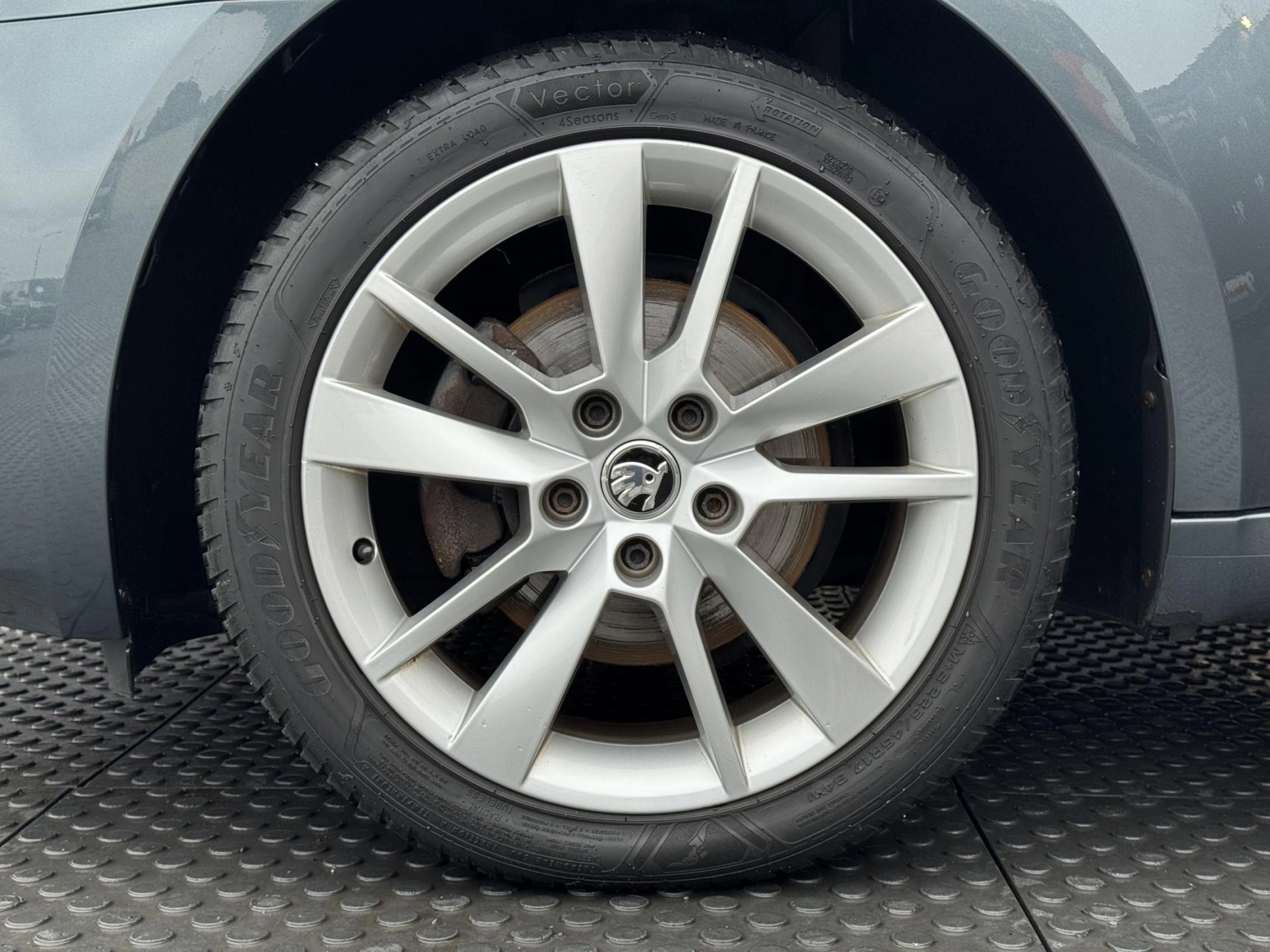 Škoda Octavia – III 1.5 TSi DSG, Style+
