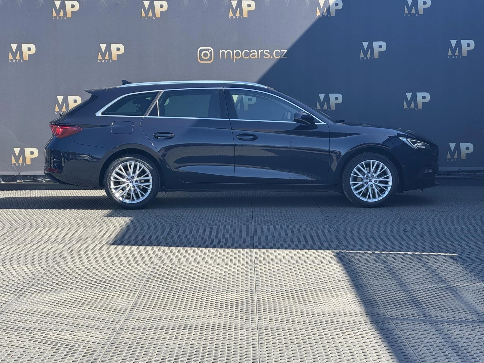 Seat Leon – 1.5eTSi DSG Xcellence DPH 1Maj