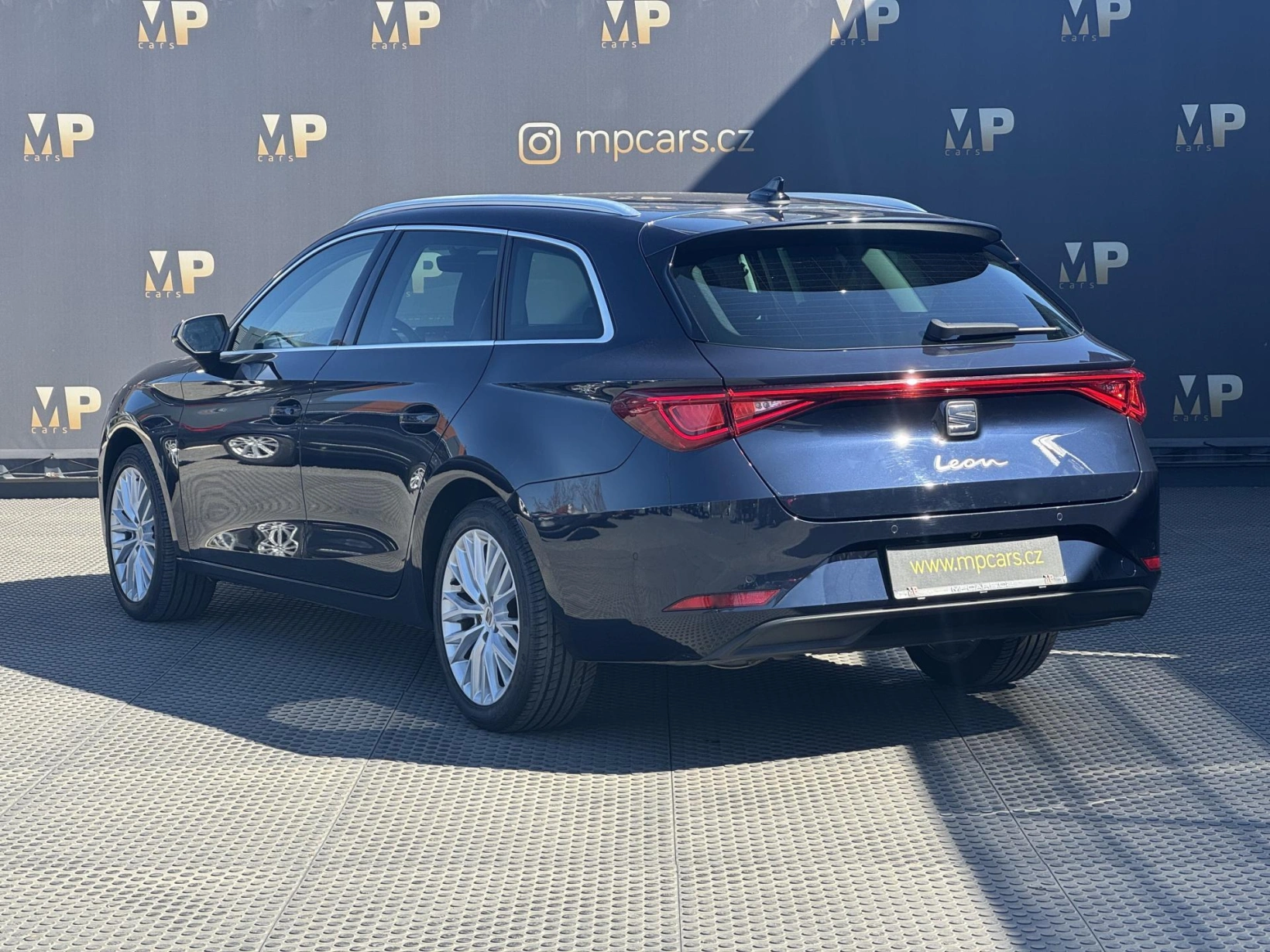 Seat Leon – 1.5eTSi DSG Xcellence DPH 1Maj