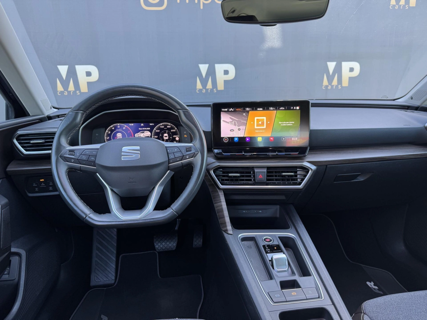 Seat Leon – 1.5eTSi DSG Xcellence DPH 1Maj