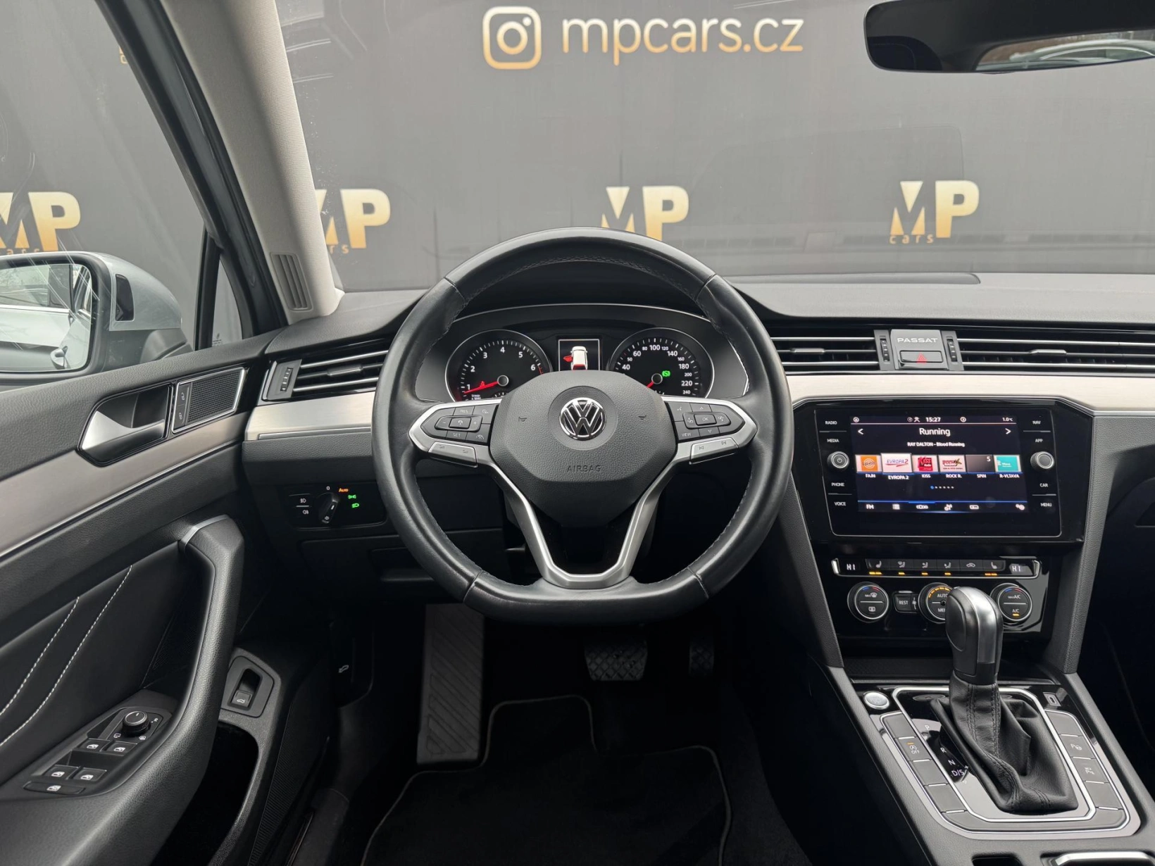 Volkswagen Passat – 1.5TSi DSG Elegance, ČR, 360°