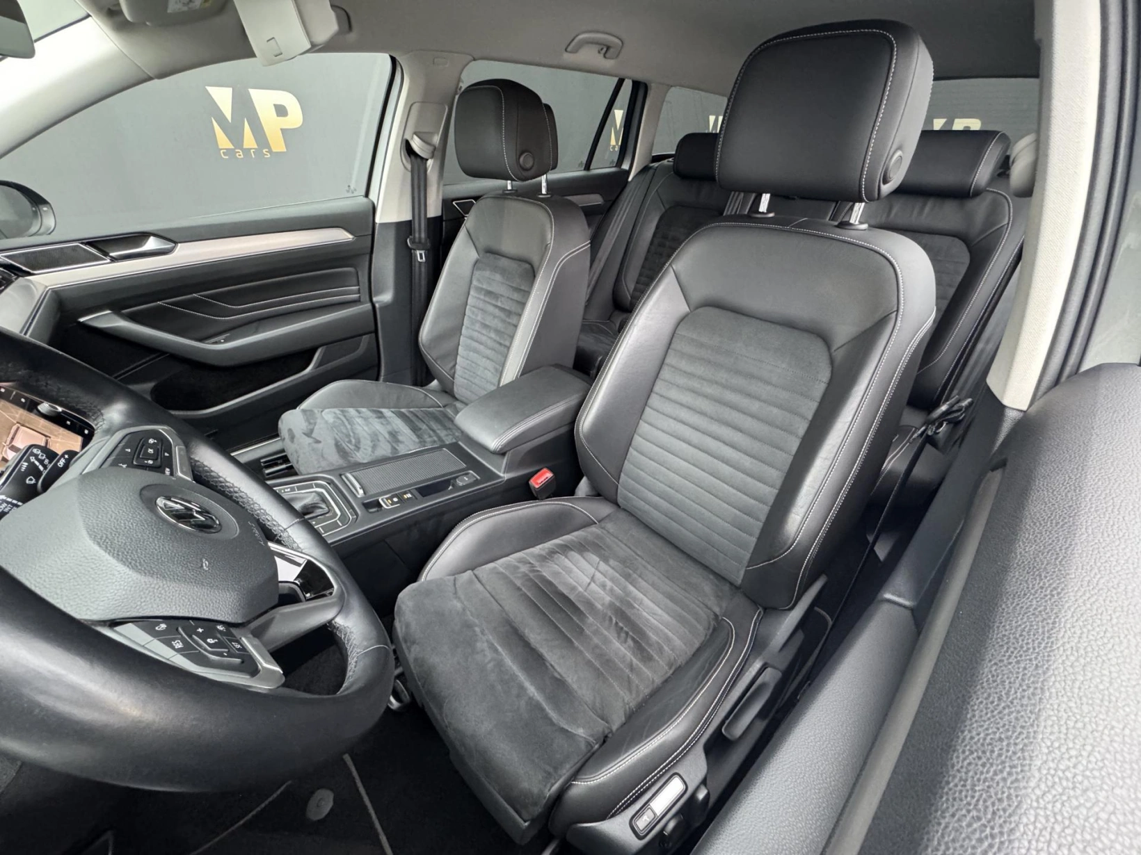 Volkswagen Passat – 1.5TSi DSG Elegance, ČR, 360°