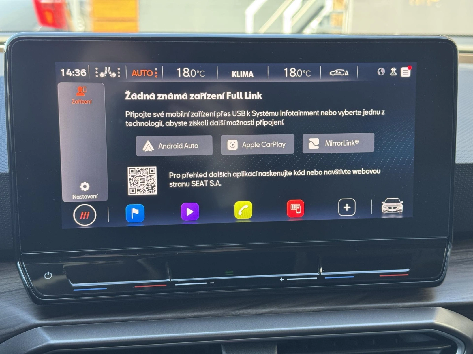 Seat Leon – 1.5eTSi DSG Xcellence DPH 1Maj