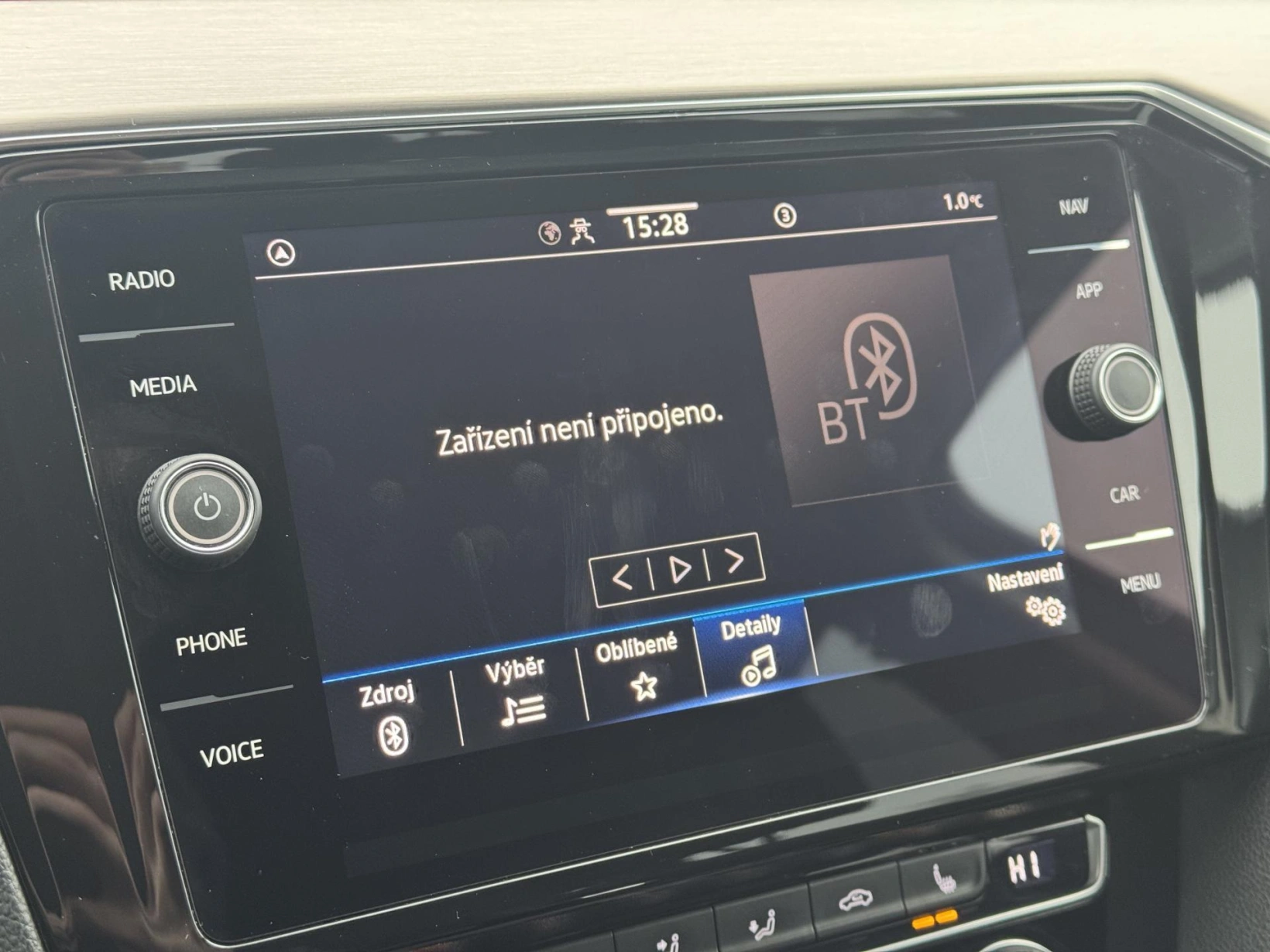 Volkswagen Passat – 1.5TSi DSG Elegance, ČR, 360°