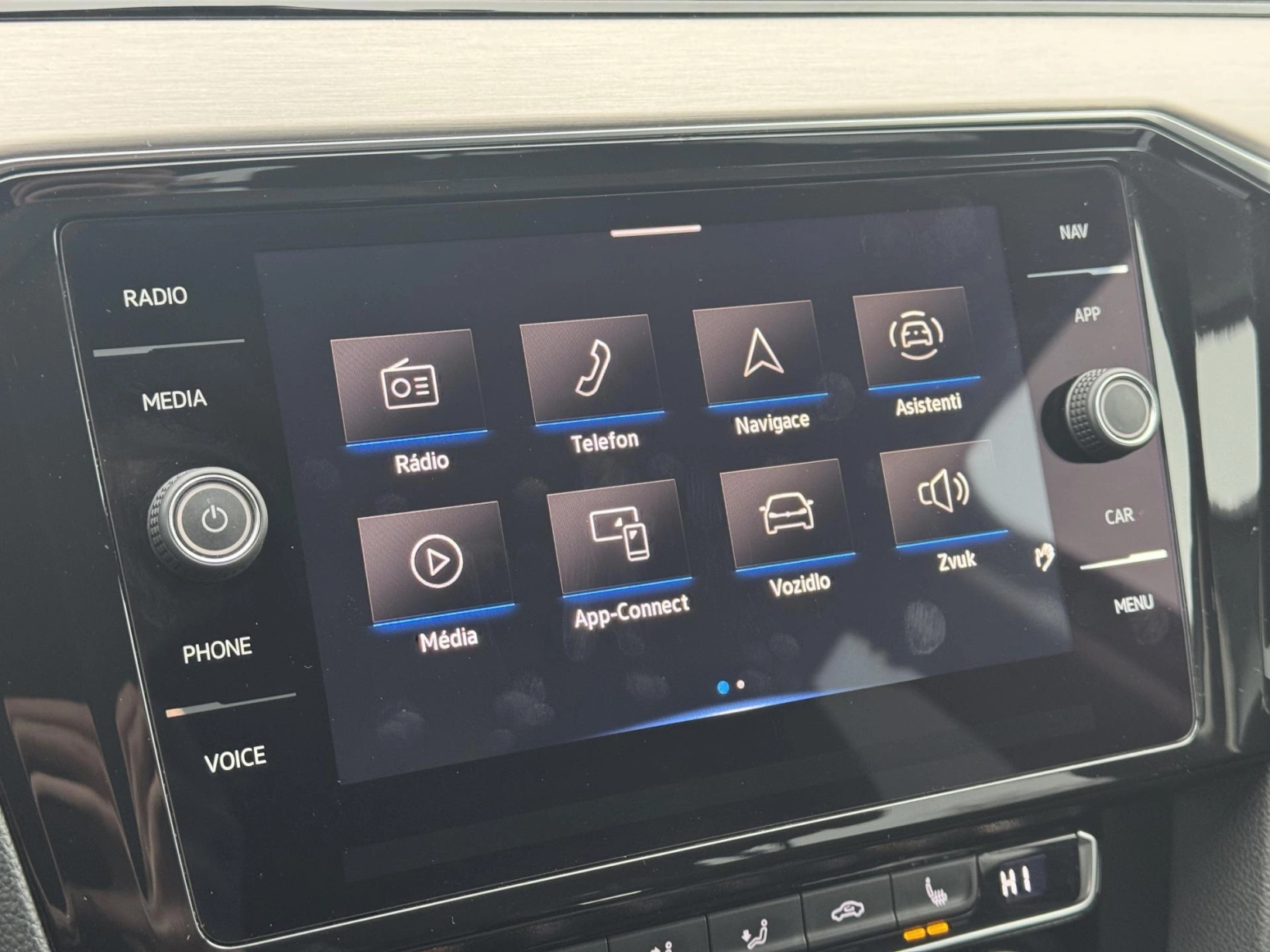 Volkswagen Passat – 1.5TSi DSG Elegance, ČR, 360°