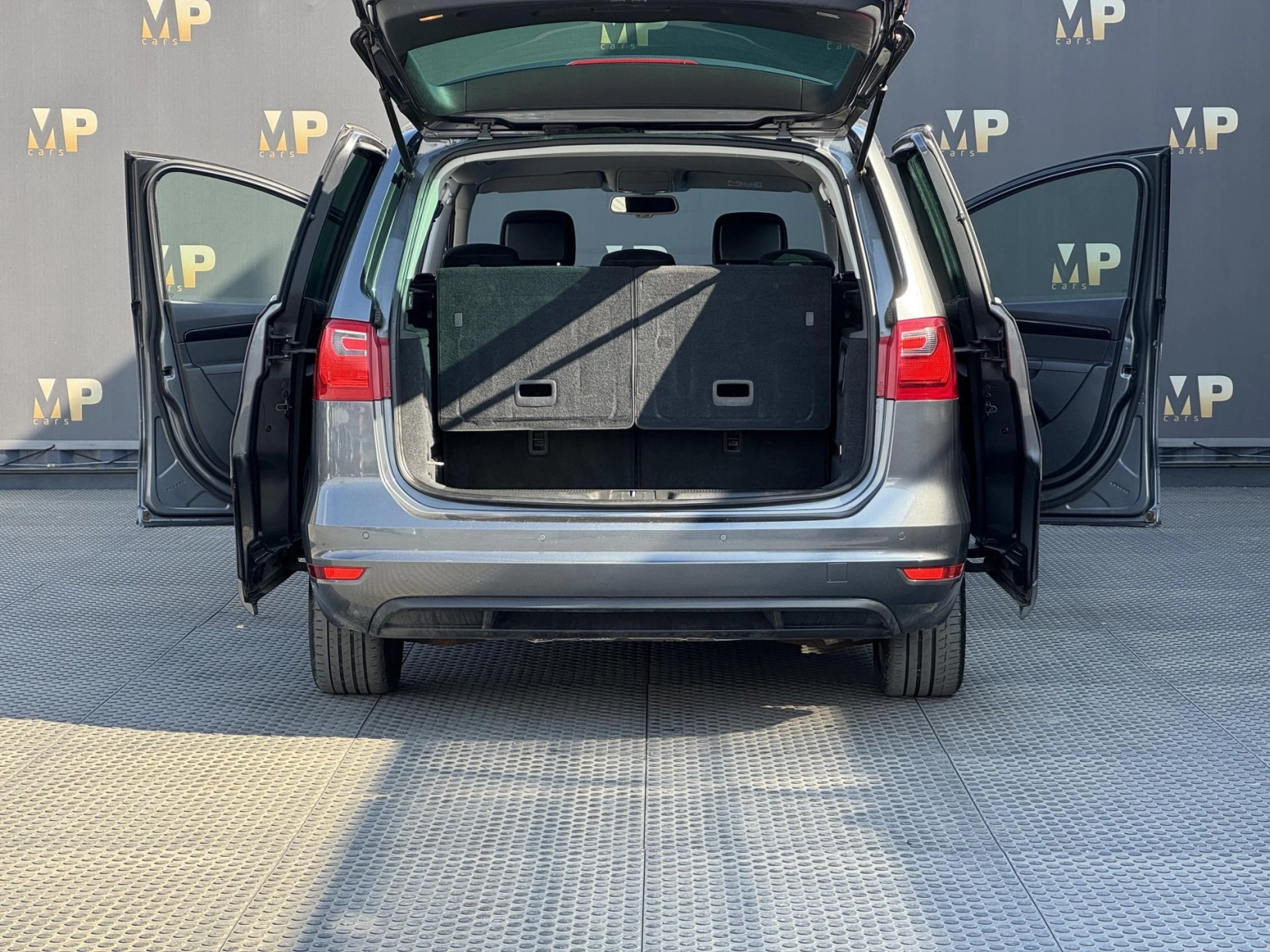Seat Alhambra – 2.0TDi MAN 4Drive Style, 1.Maj