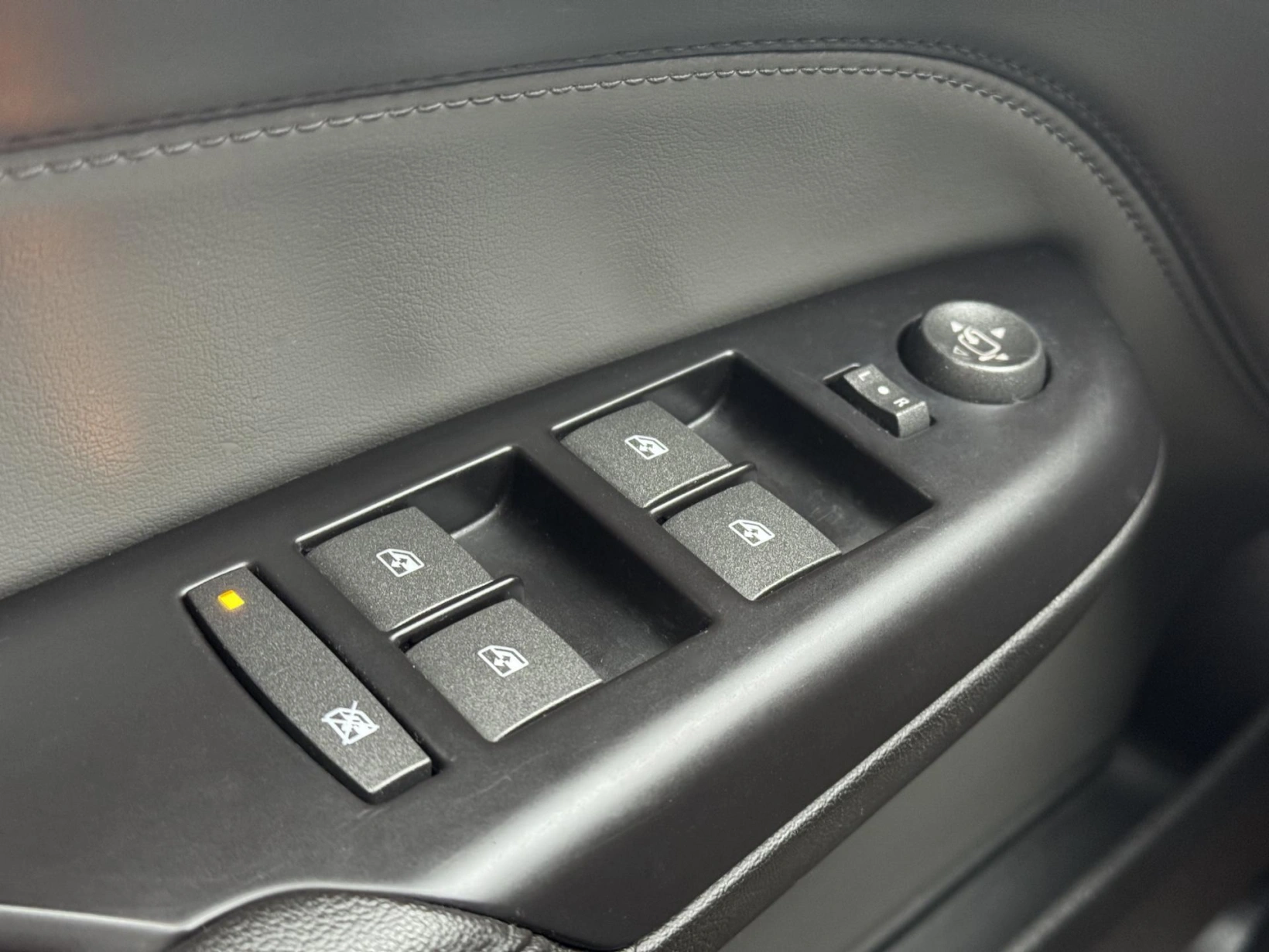 Cadillac SRX – 3.0 V6 AWG Elegance, LPG, PANO