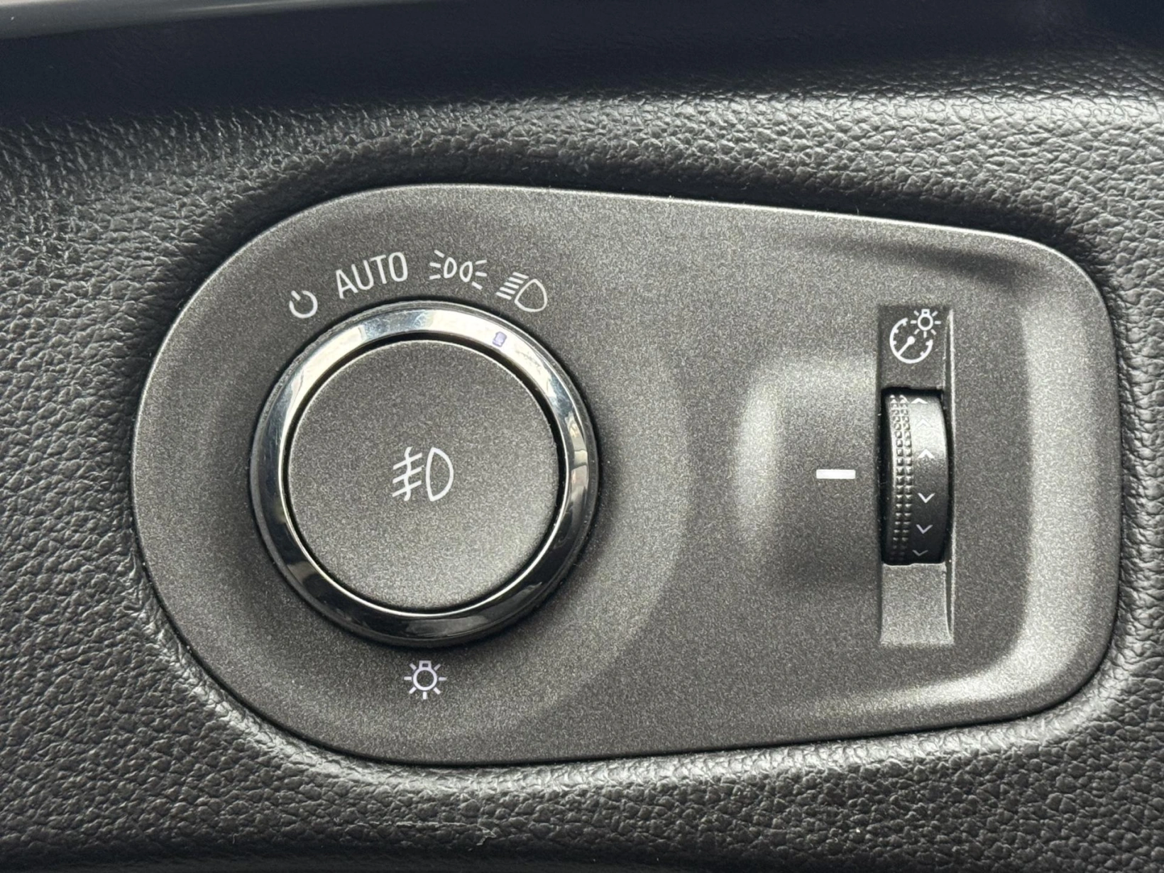 Cadillac SRX – 3.0 V6 AWG Elegance, LPG, PANO
