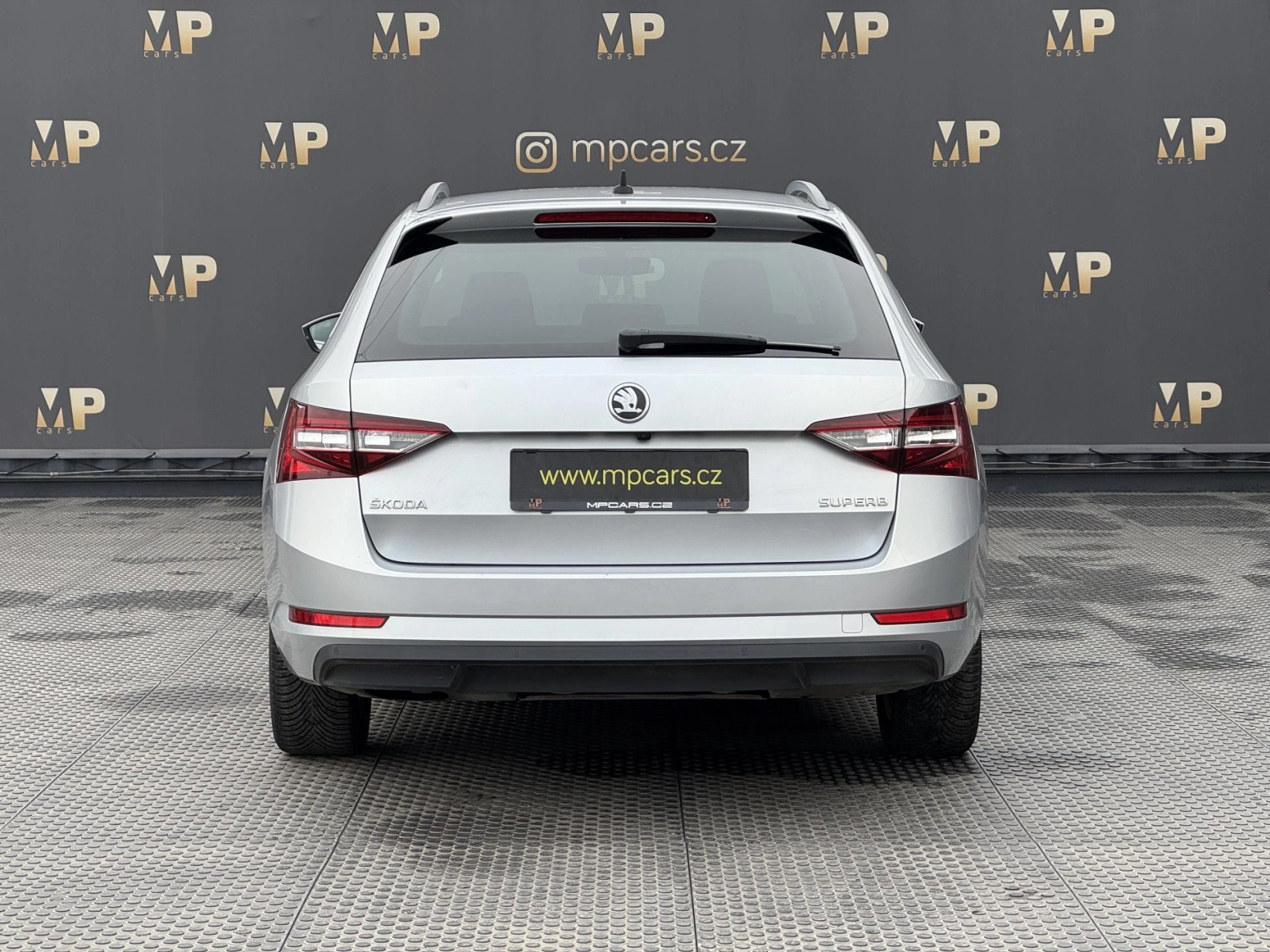 Škoda Superb – III 1.6TDi 88kW MAN, Ambition+