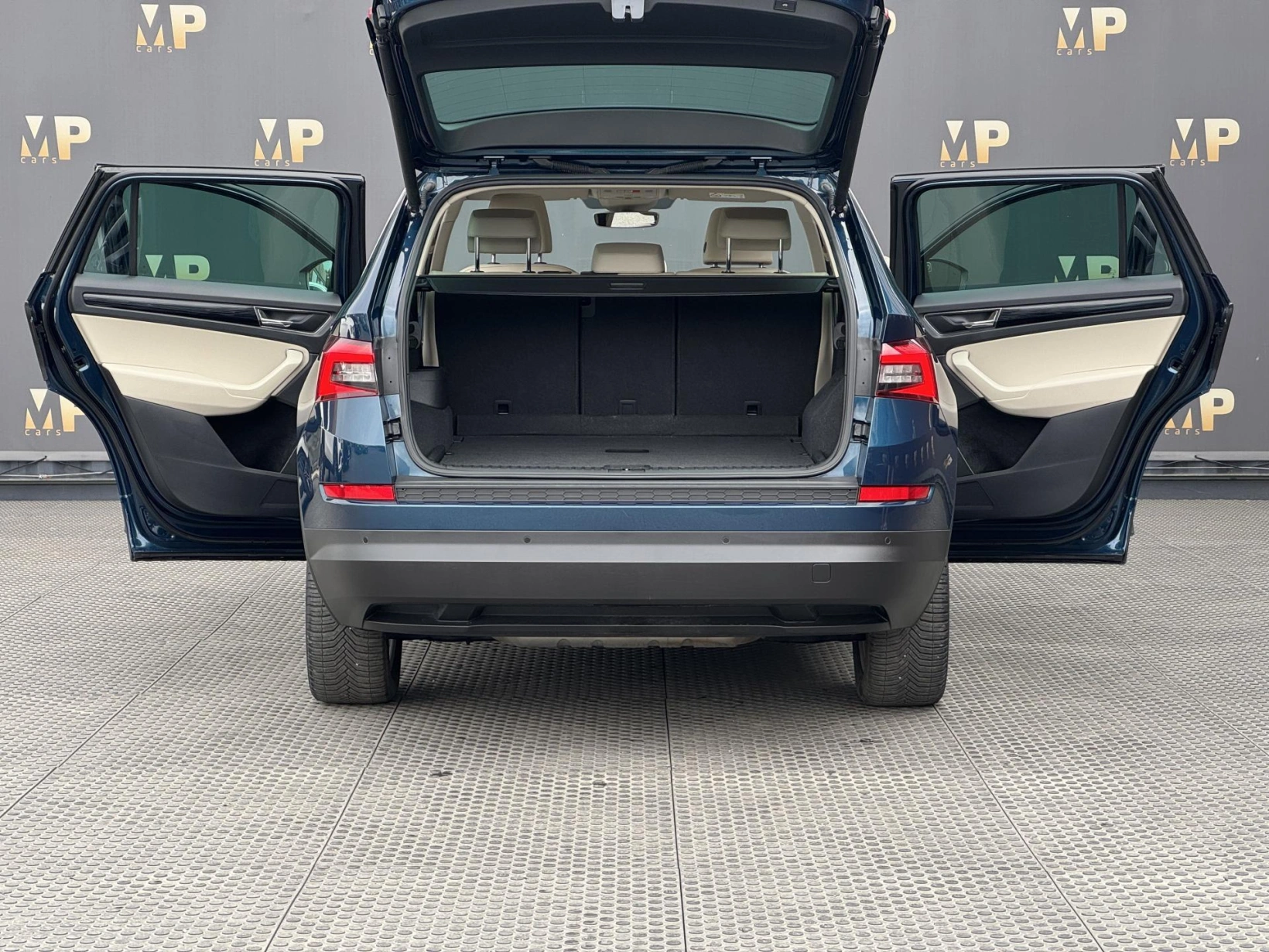 Škoda Kodiaq – 2.0TSi DSG 4X4 Style, ACC PANO