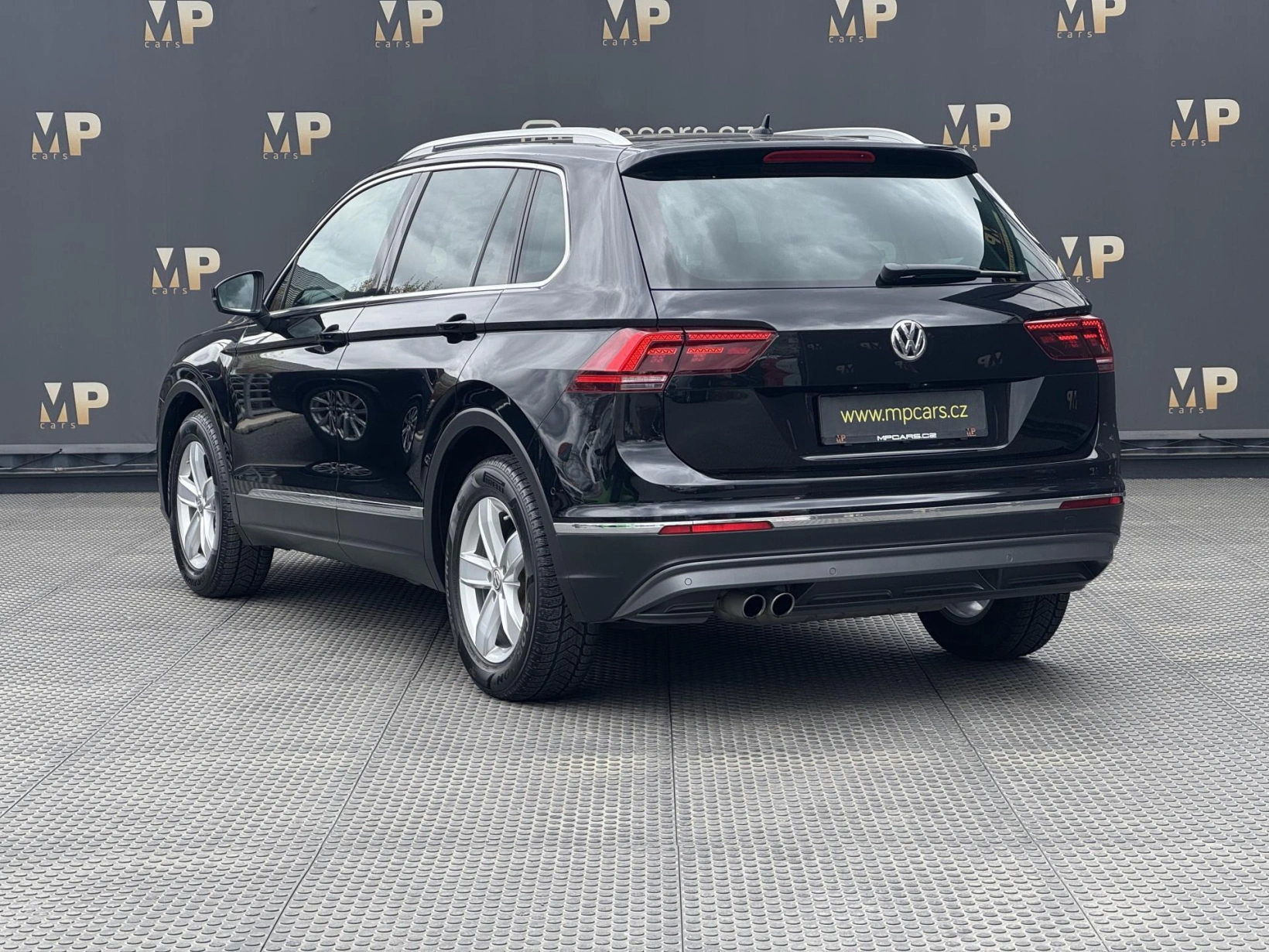 Volkswagen Tiguan – 2.0TSi DSG 4M, Highline, 1.Maj