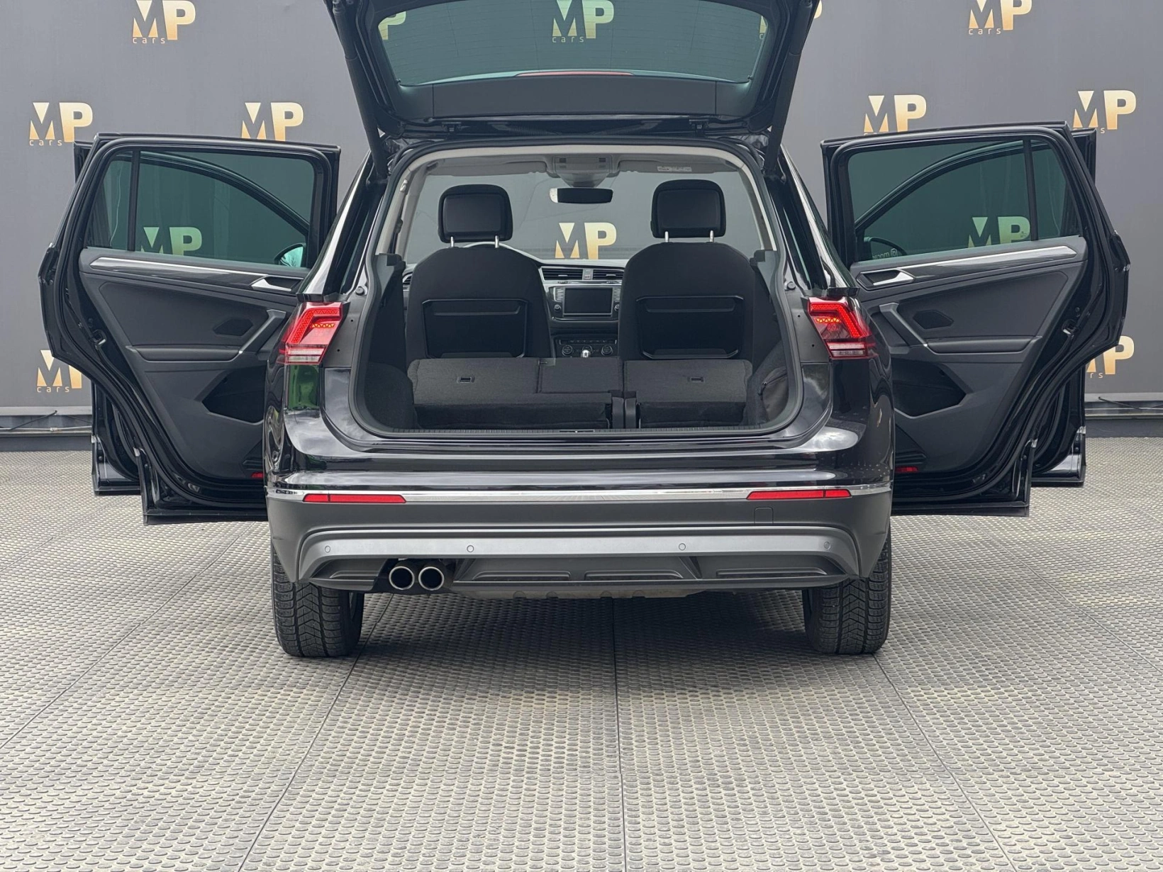 Volkswagen Tiguan – 2.0TSi DSG 4M, Highline, 1.Maj