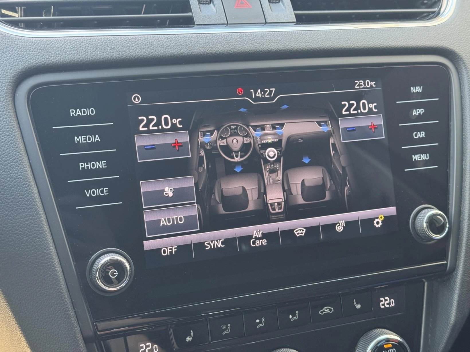 Škoda Octavia – III 1.6TDi Style, Virtual, ACC