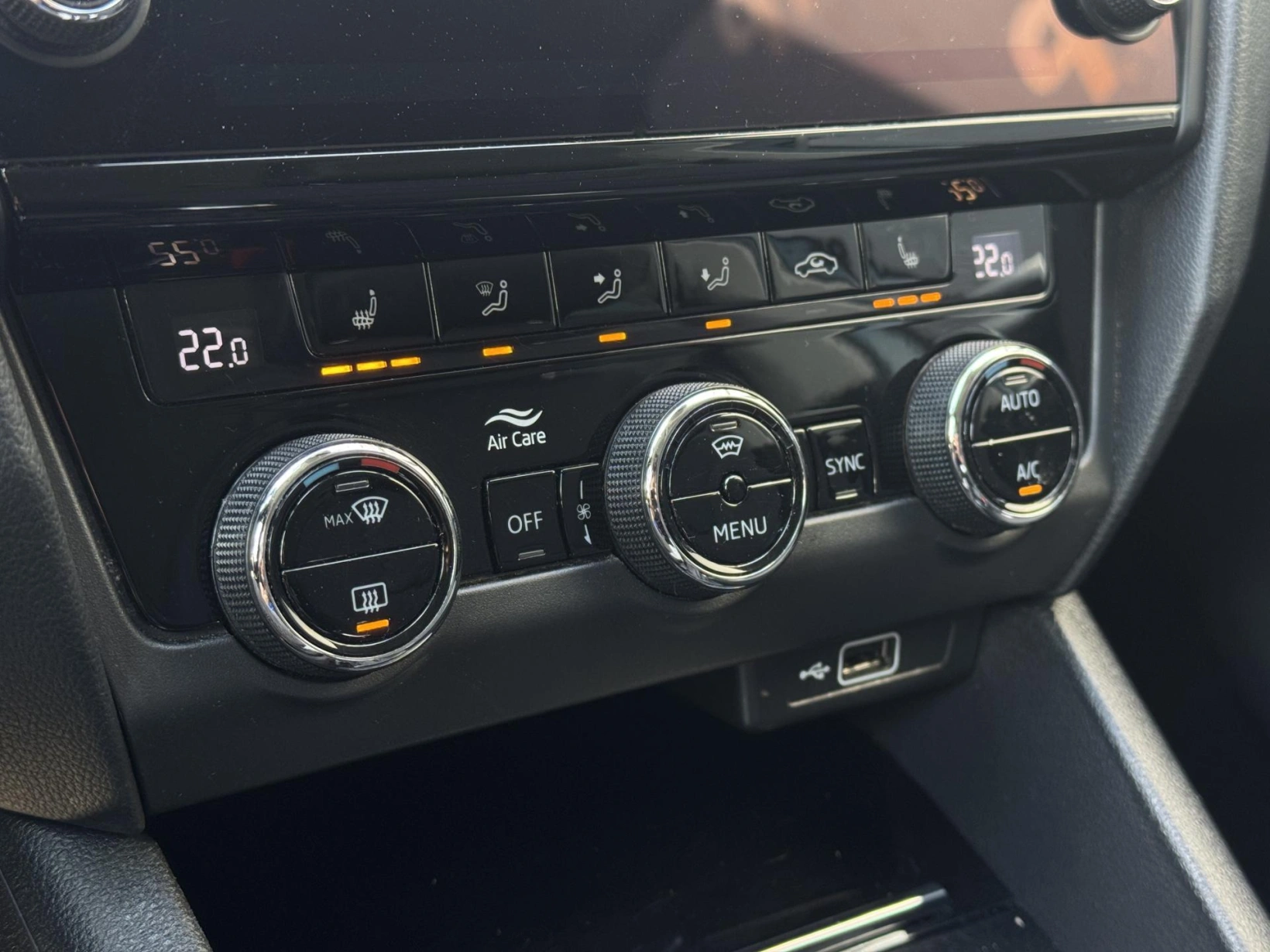 Škoda Octavia – III 1.6TDi Style, Virtual, ACC