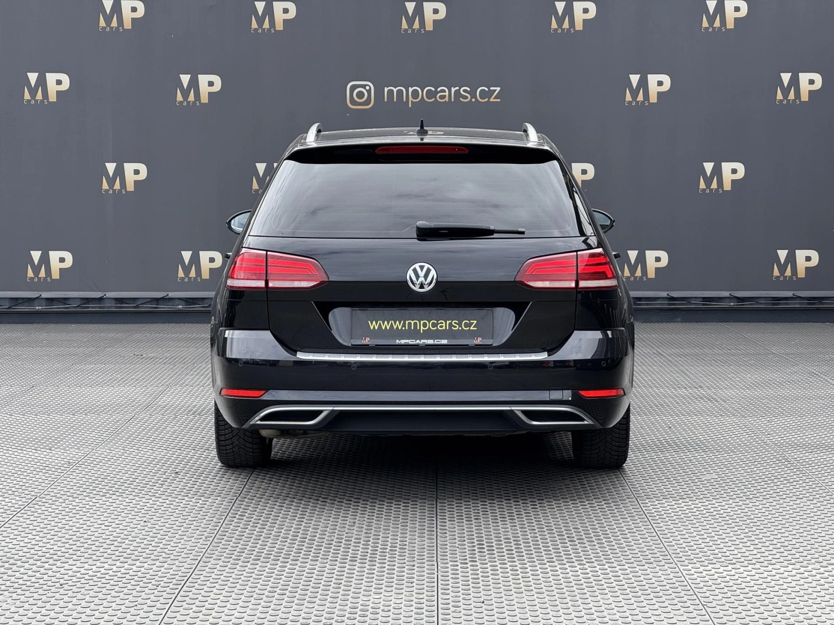 Volkswagen Golf – VII 1.4TSi MAN Highline, PANO