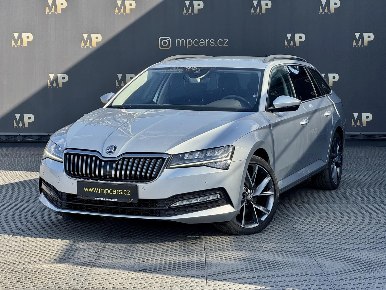 Škoda Superb – 2.0TDi DSG, Style RZV