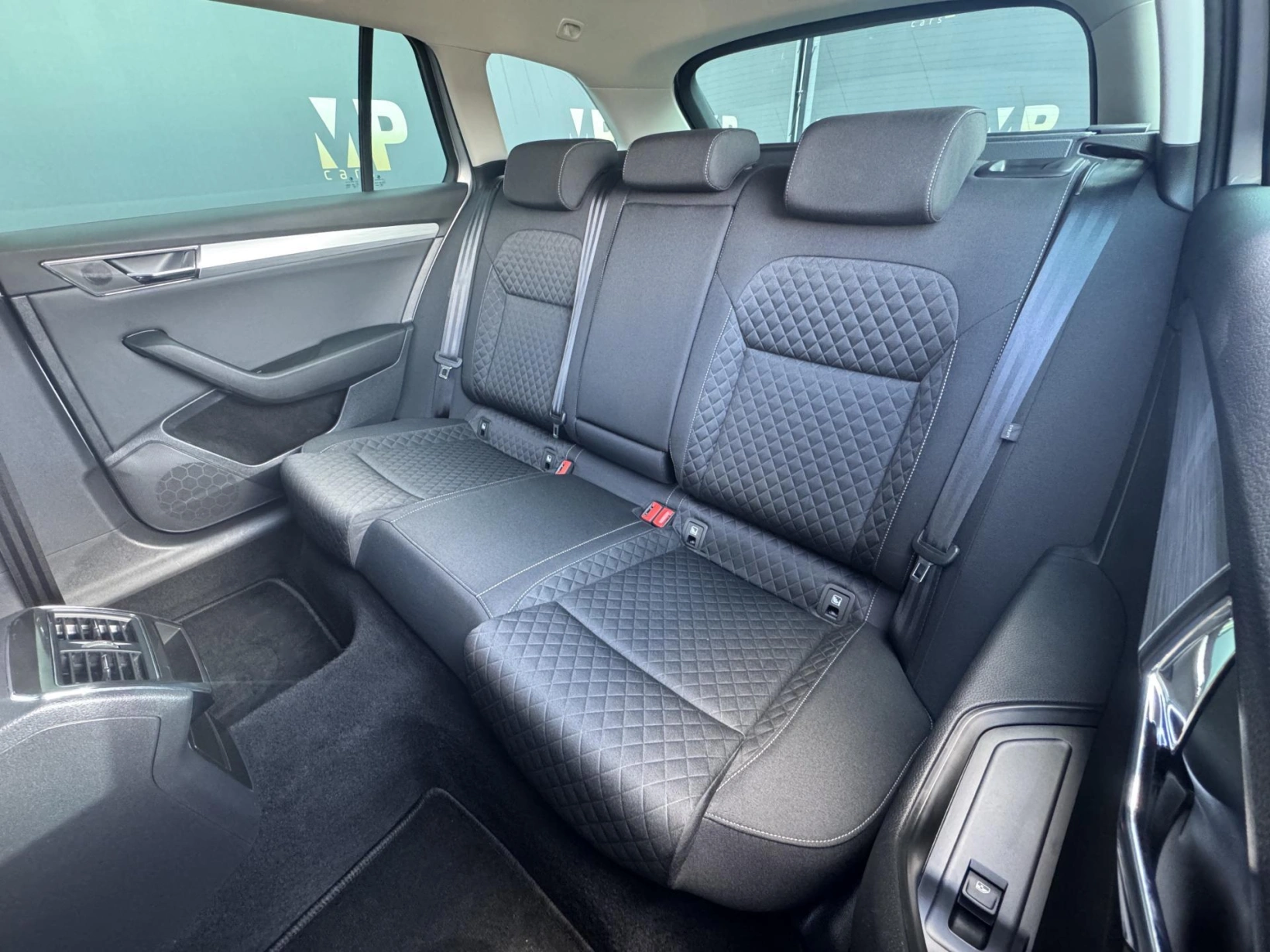 Škoda Superb – 2.0TDi DSG, Style RZV