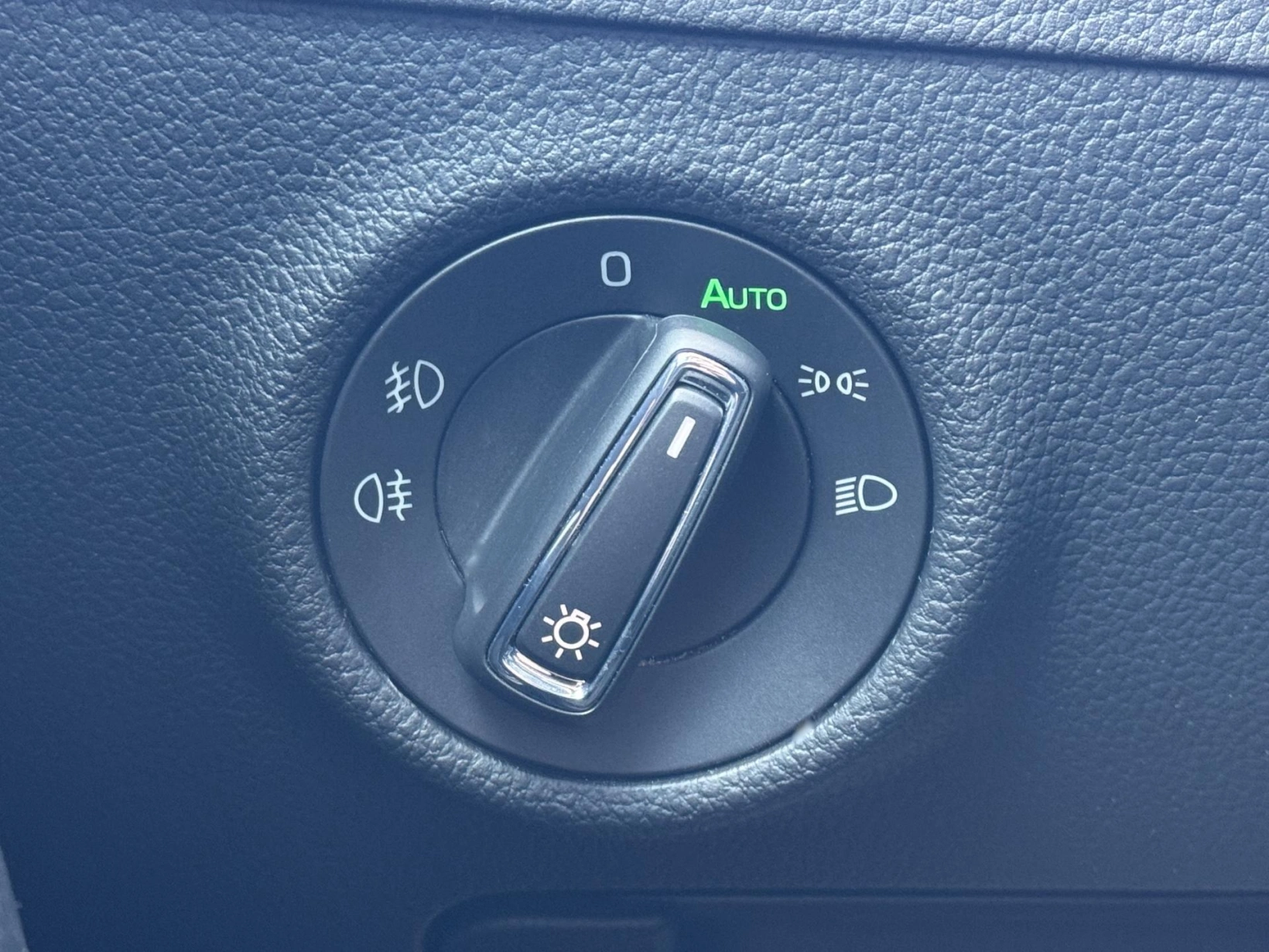 Škoda Superb – 2.0TDi DSG, Style RZV