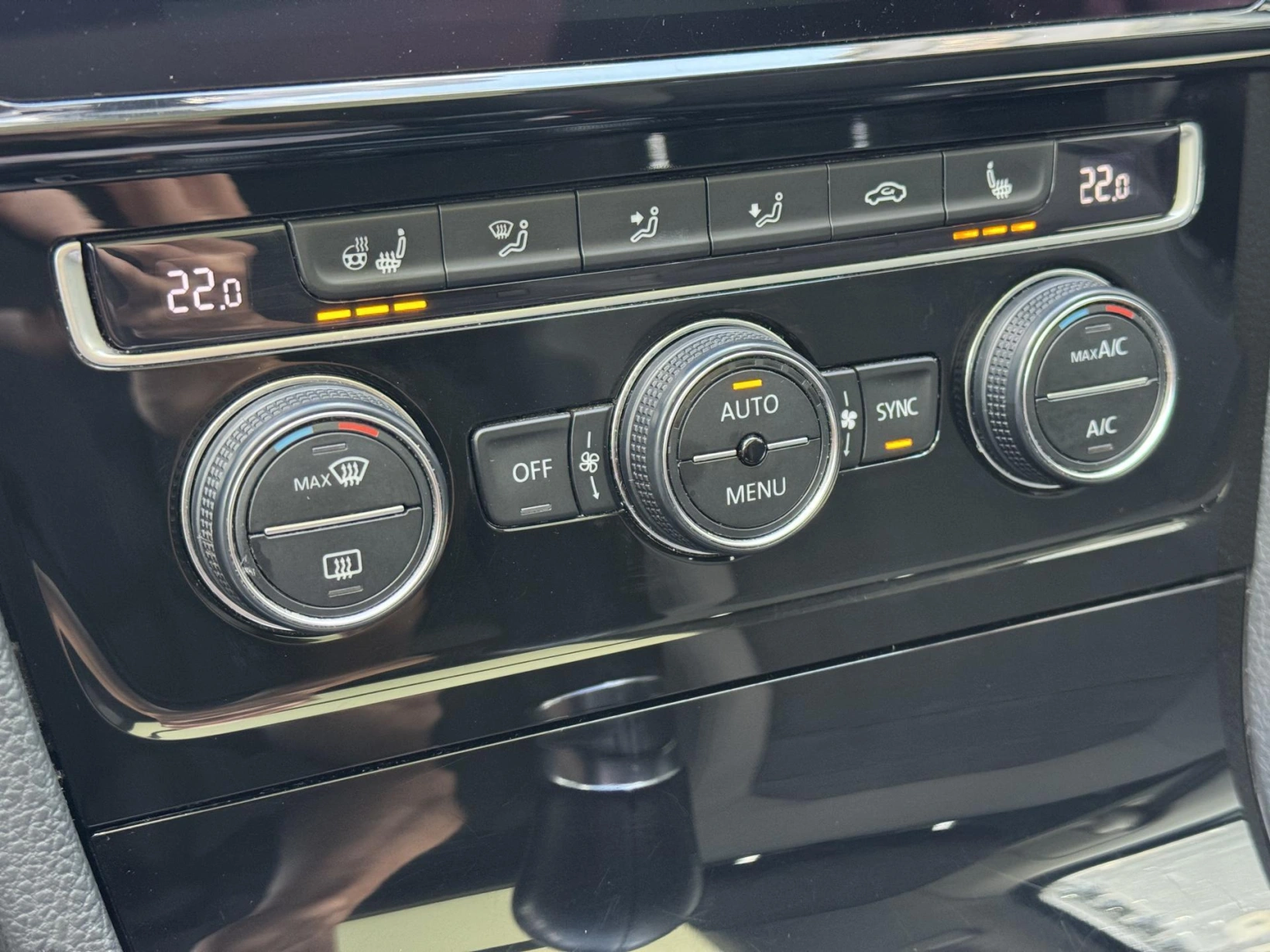 Volkswagen Golf – VII 1.4TSi MAN Highline, PANO