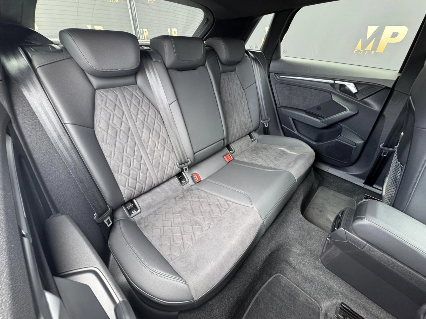 Audi RS 3 – 2.5TFSi 294kW Quattro, Matrix