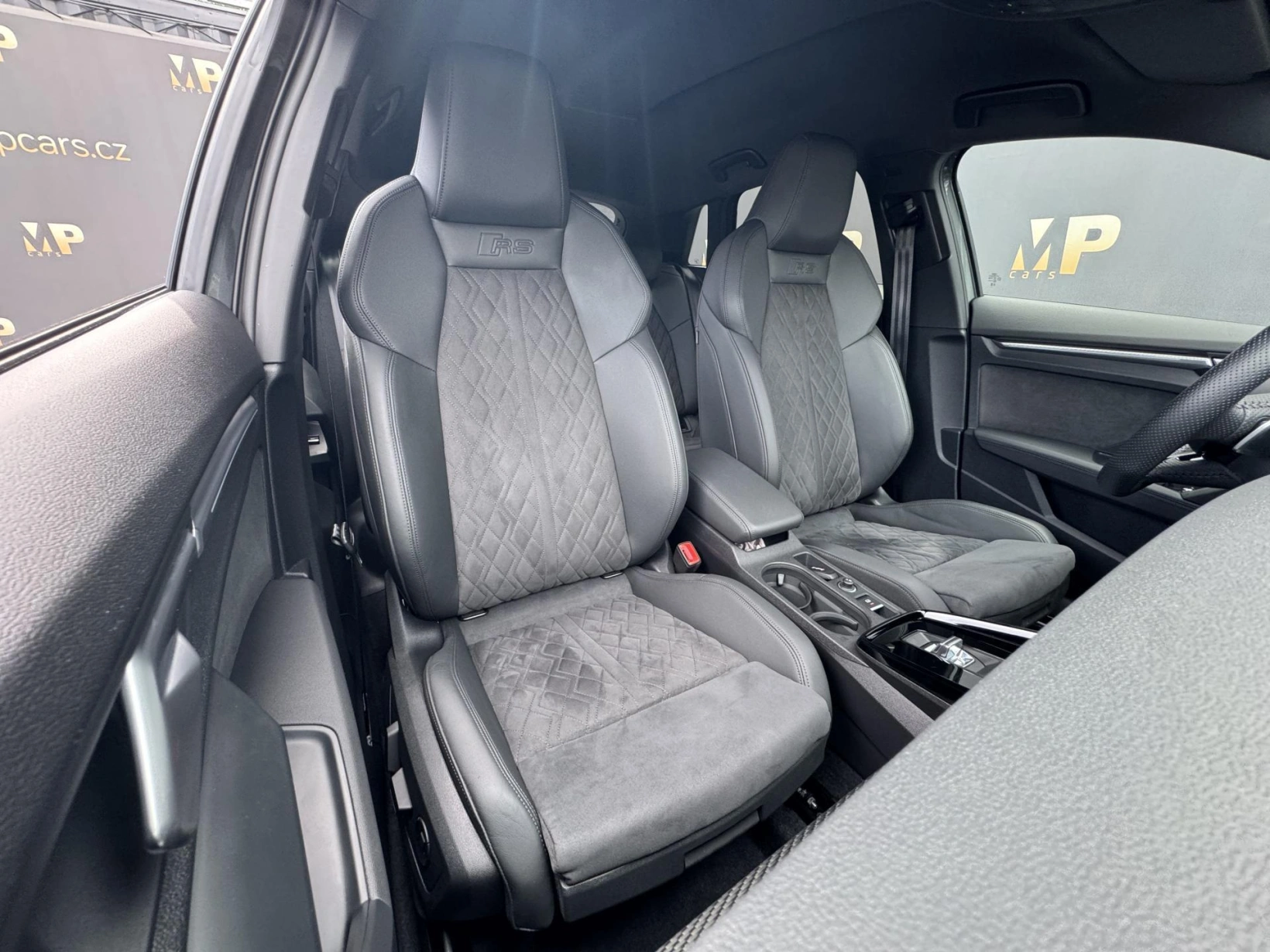 Audi RS 3 – 2.5TFSi 294kW Quattro, Matrix