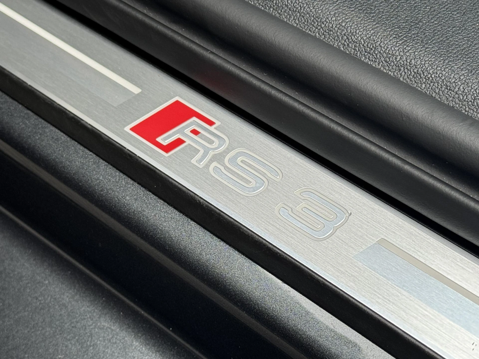 Audi RS 3 – 2.5TFSi 294kW Quattro, Matrix