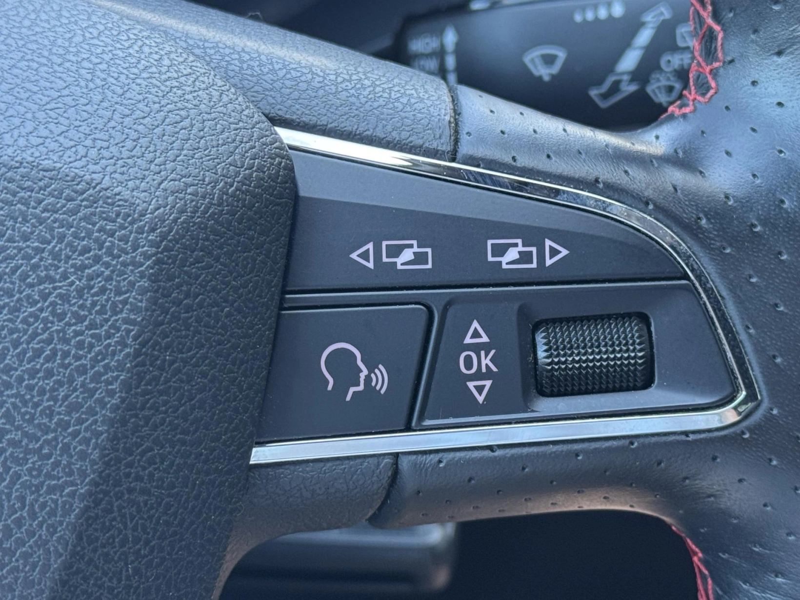 Seat Leon – 1.4 TSi 92kW MAN FR, LED, NAVI