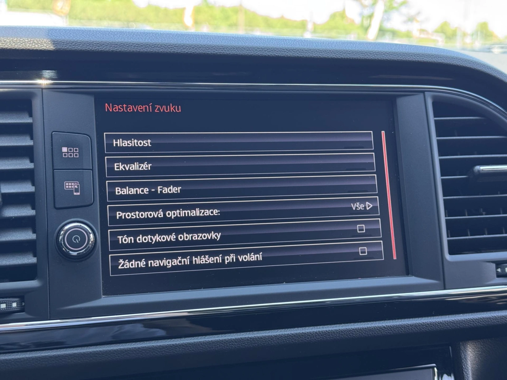 Seat Leon – 1.4 TSi 92kW MAN FR, LED, NAVI