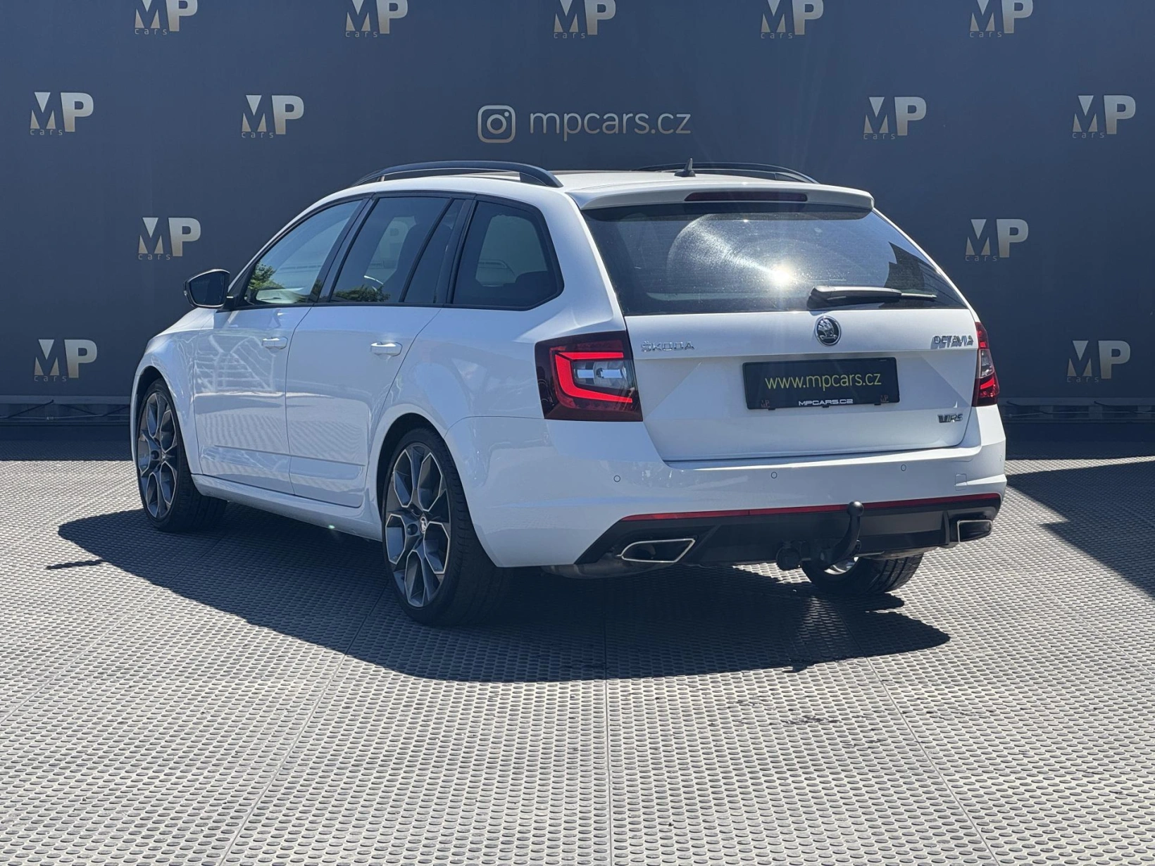 Škoda Octavia – III RS230 2.0TSi MAN, Kessy