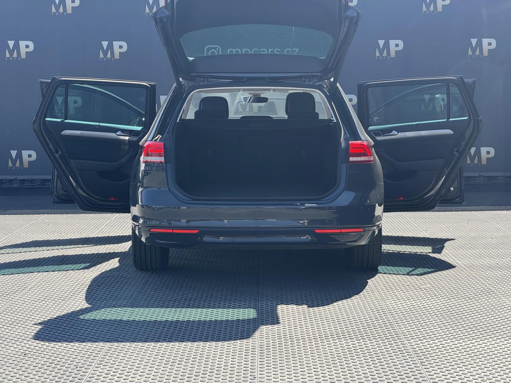 Volkswagen Passat – B8 2.0TDi DSG Comfort+,el.kufr