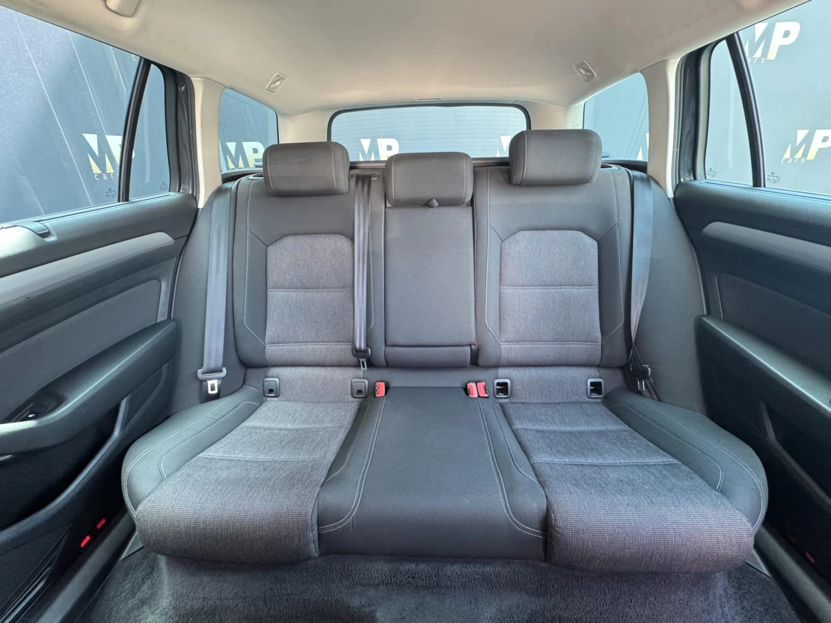 Volkswagen Passat – B8 2.0TDi DSG Comfort+,el.kufr