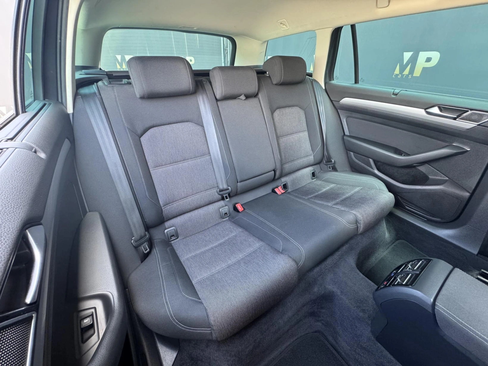 Volkswagen Passat – B8 2.0TDi DSG Comfort+,el.kufr