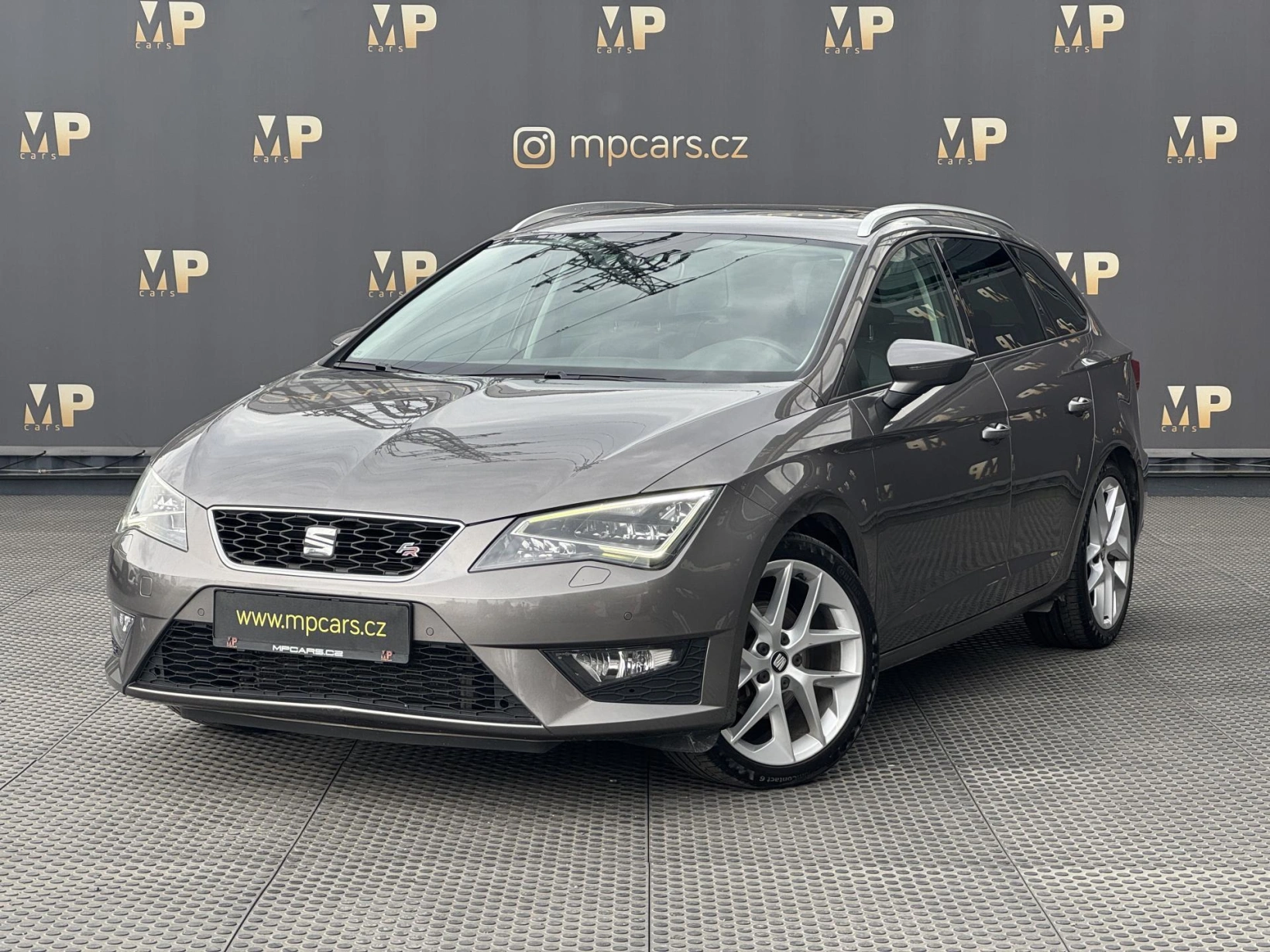 Seat Leon – 1.4TSi 92kW MAN FR, PANO 1.Maj
