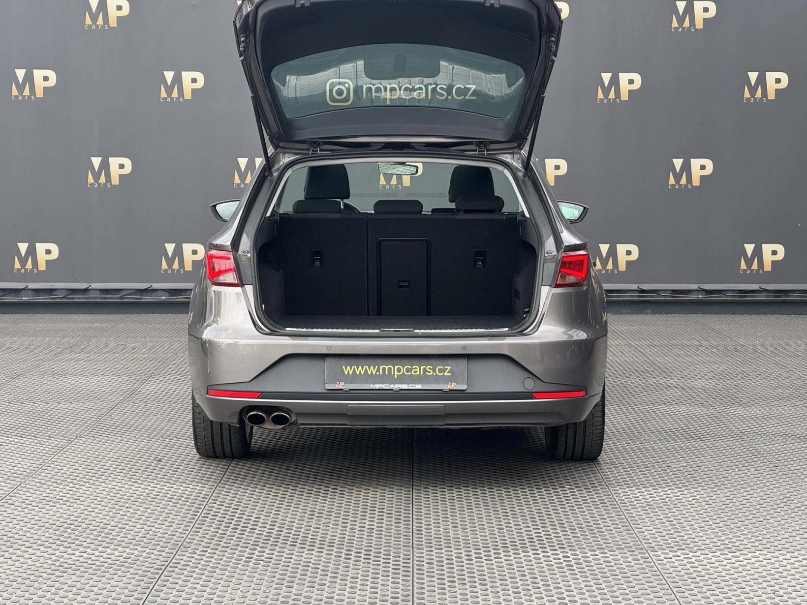 Seat Leon – 1.4TSi 92kW MAN FR, PANO 1.Maj