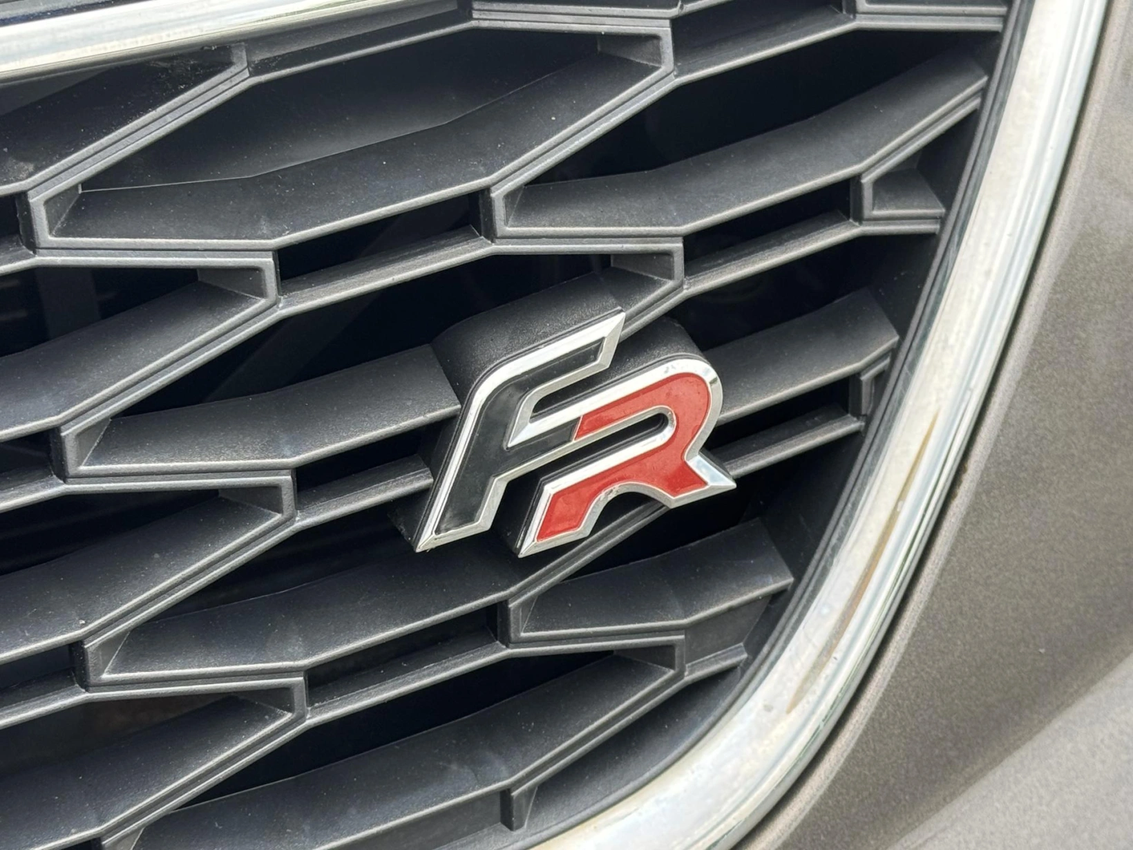 Seat Leon – 1.4TSi 92kW MAN FR, PANO 1.Maj
