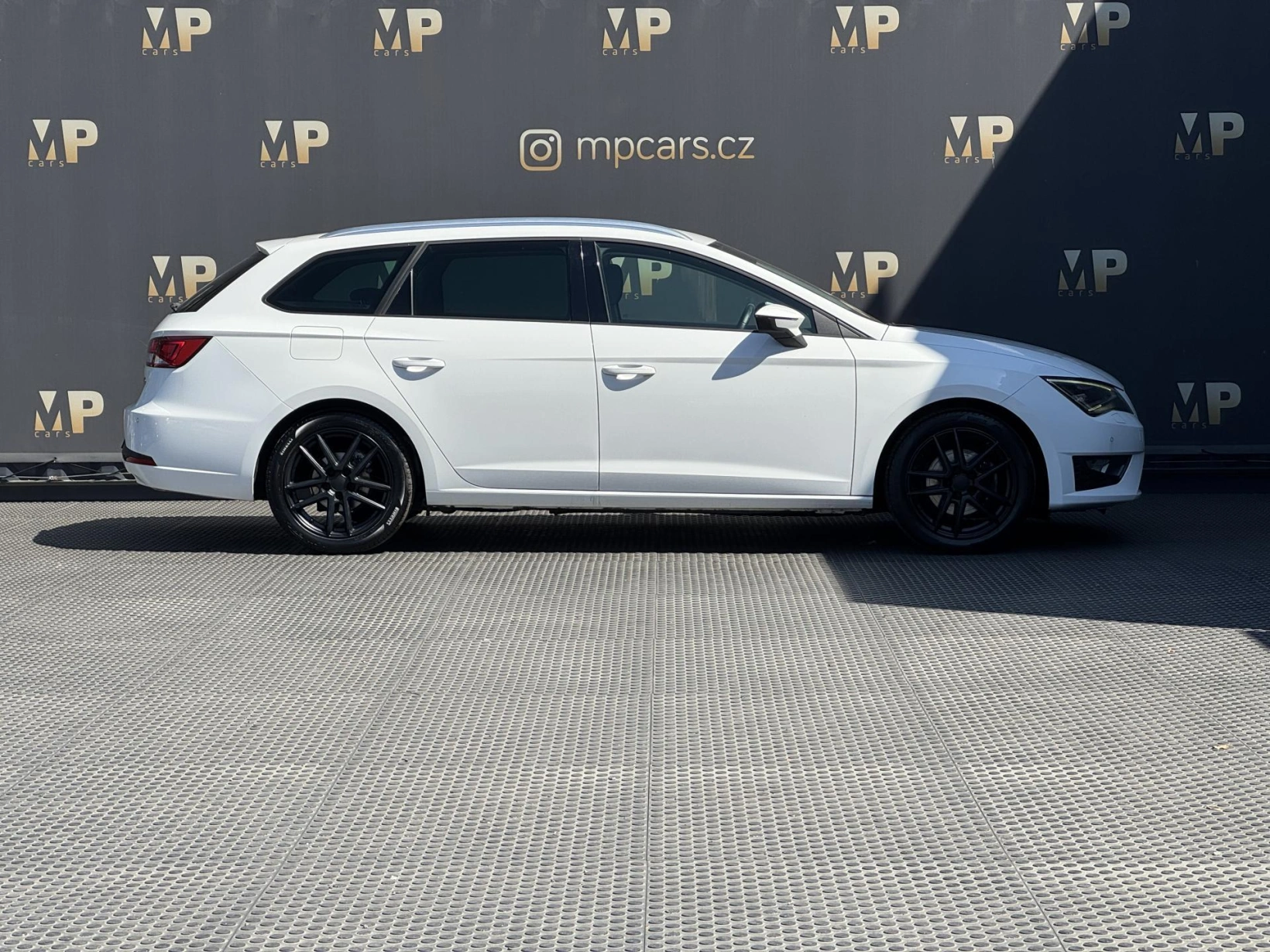 Seat Leon – 1.4TSi 92kW MAN FR, Alcantara