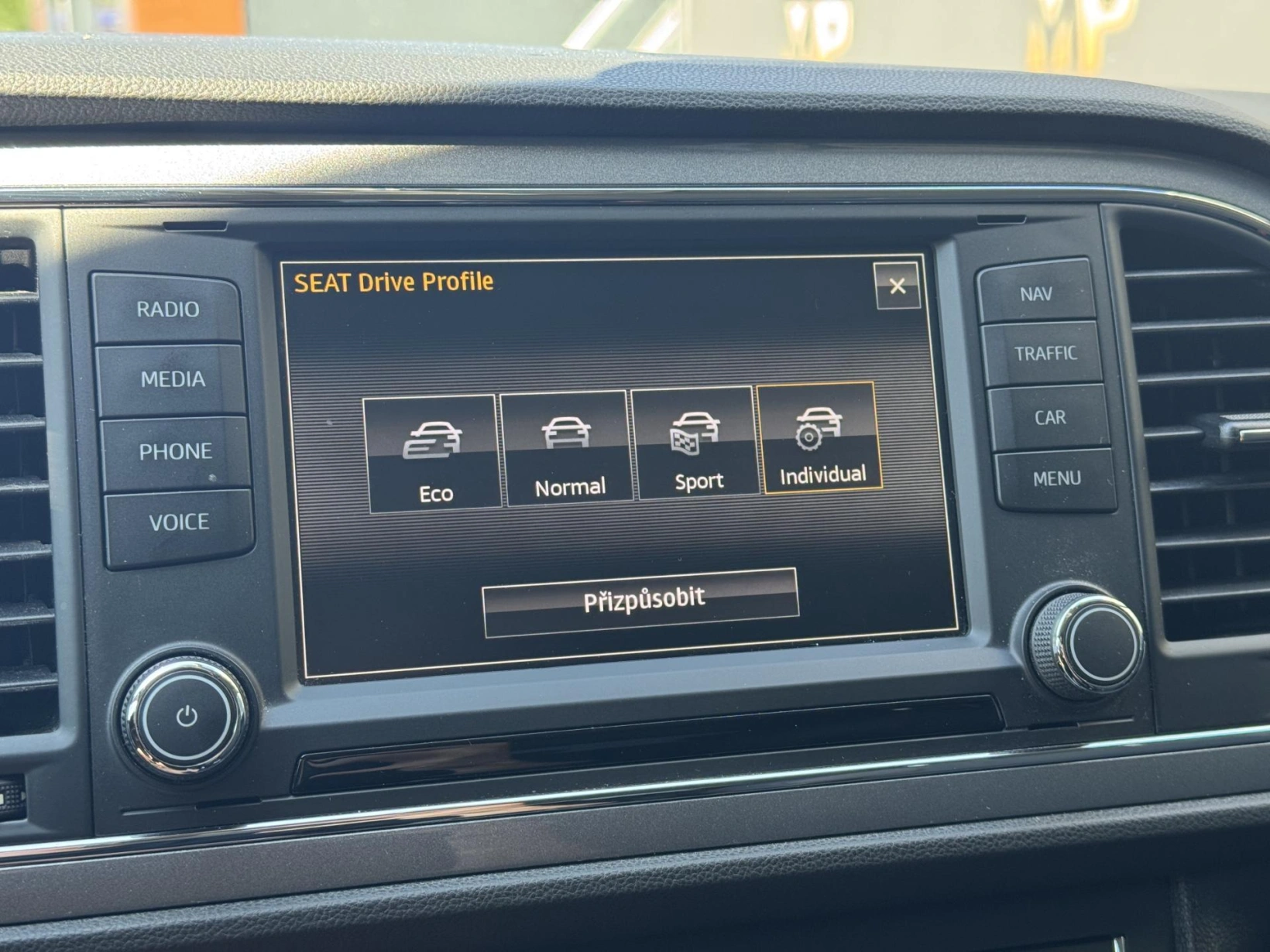 Seat Leon – 1.4TSi 92kW MAN FR, Alcantara