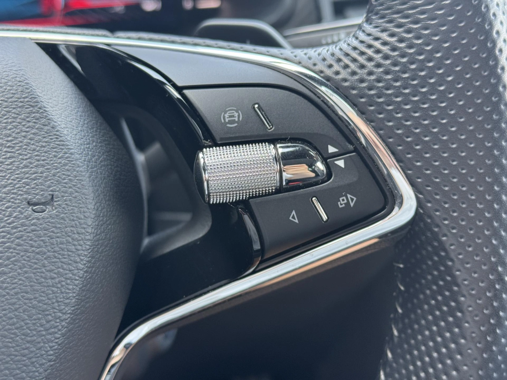 Škoda Kodiaq – 2.0TSi DSG Sportline 4X4, DPH