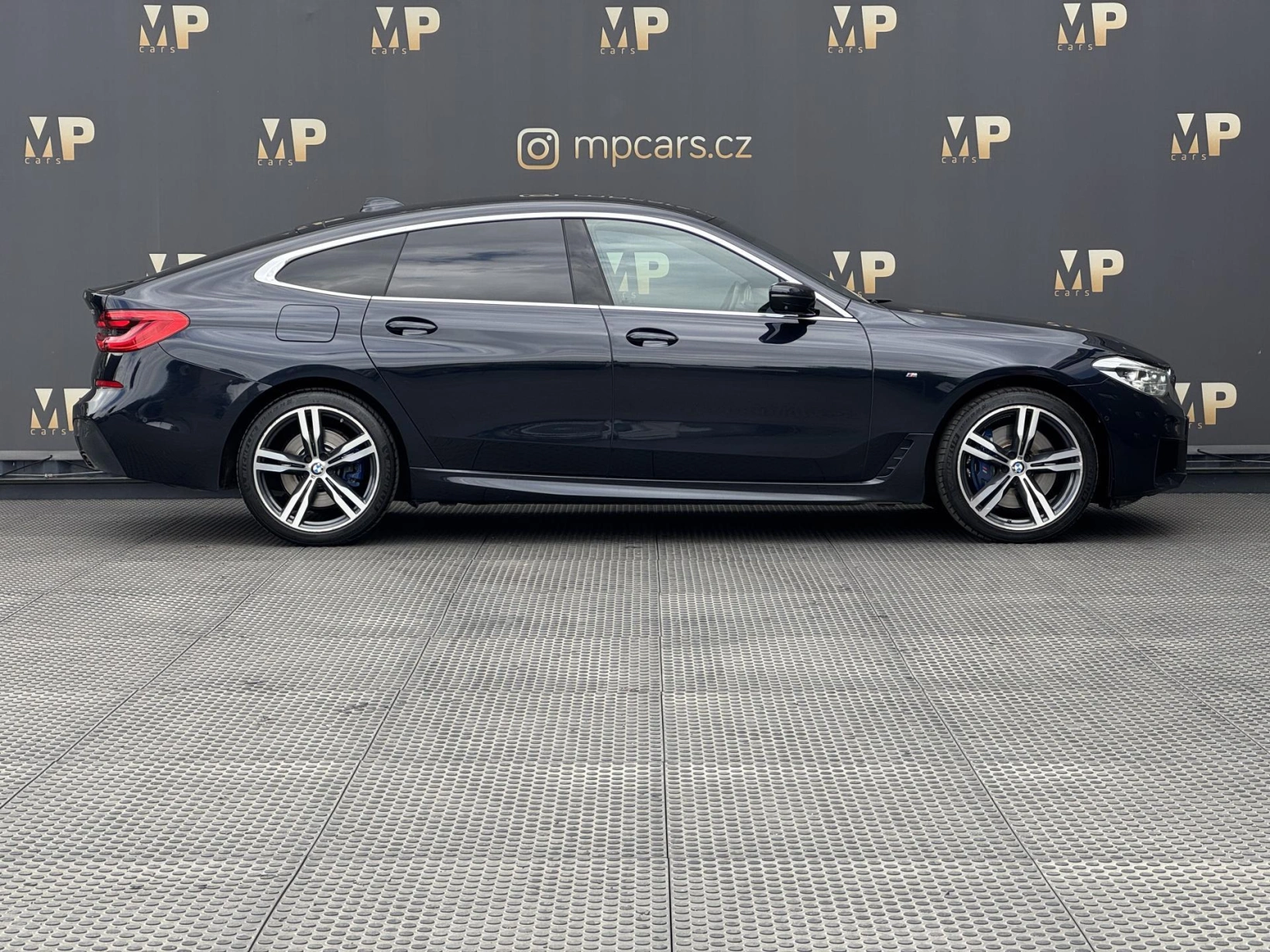BMW Řada 6 – 630D XDrive GT, M-Paket, DPH