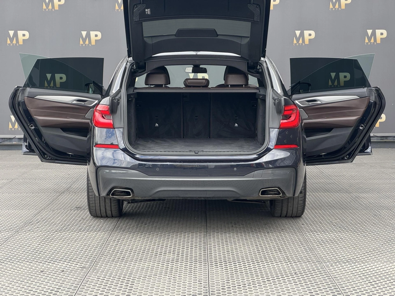 BMW Řada 6 – 630D XDrive GT, M-Paket, DPH