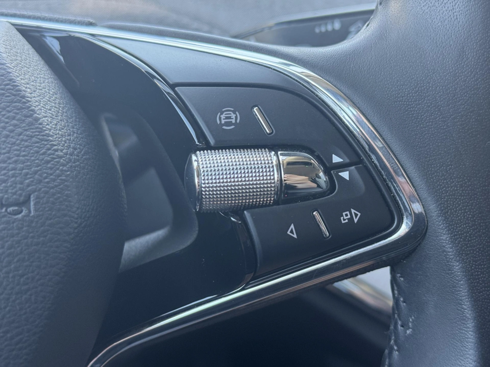 Škoda Enyaq – iV 60 132kW LOFT, 62kWh, DPH