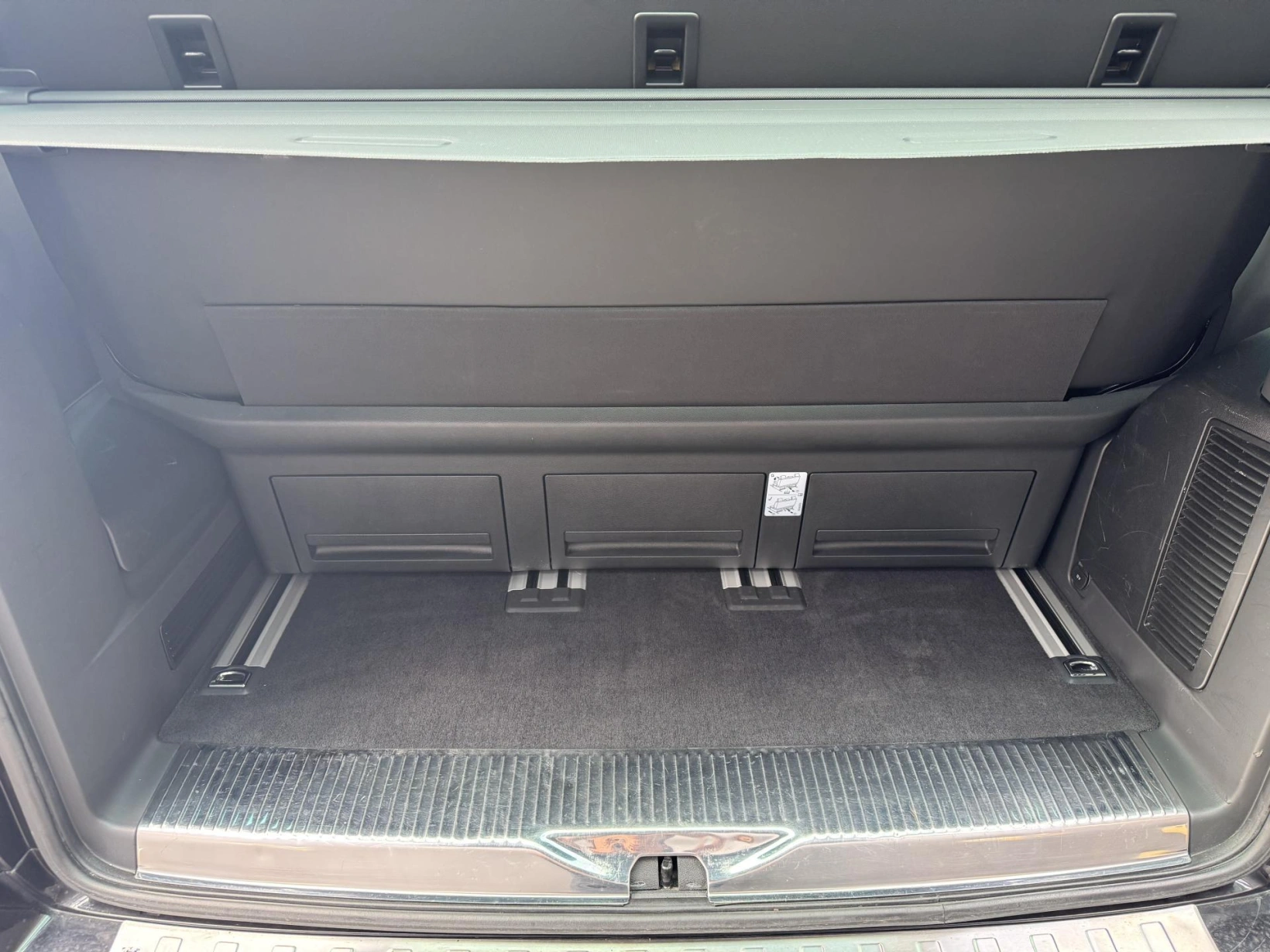 Volkswagen Multivan – 2.0TDi DSG 110kW Highline, DPH