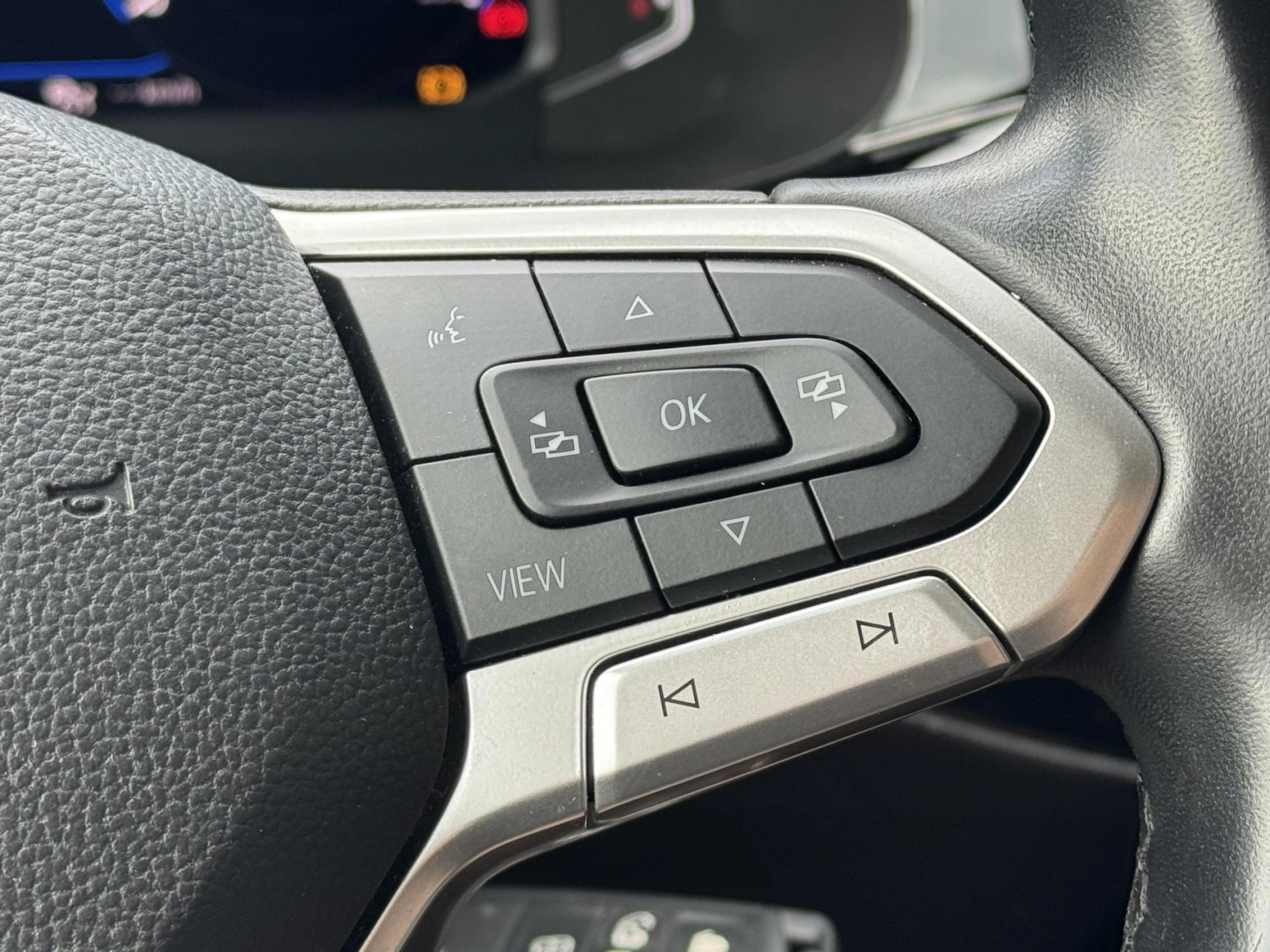 Volkswagen Multivan – 2.0TDi DSG 110kW Highline, DPH