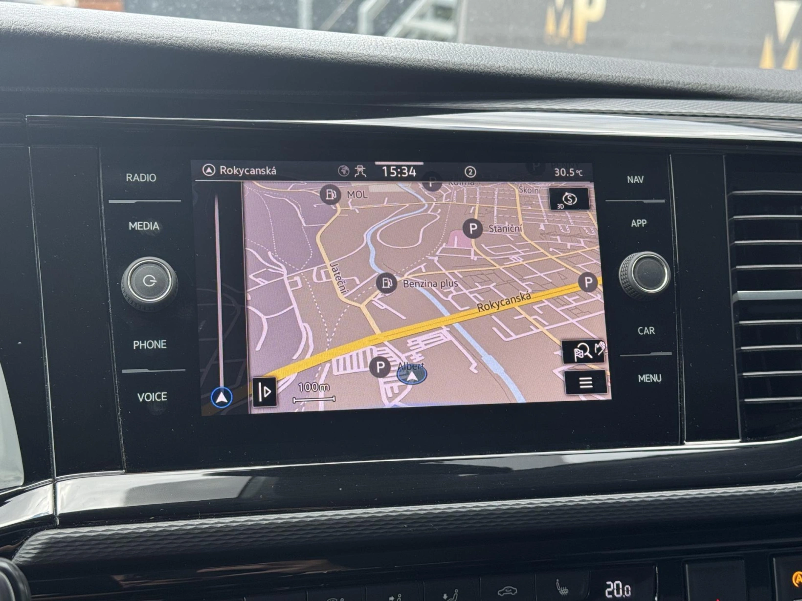 Volkswagen Multivan – 2.0TDi DSG 110kW Highline, DPH
