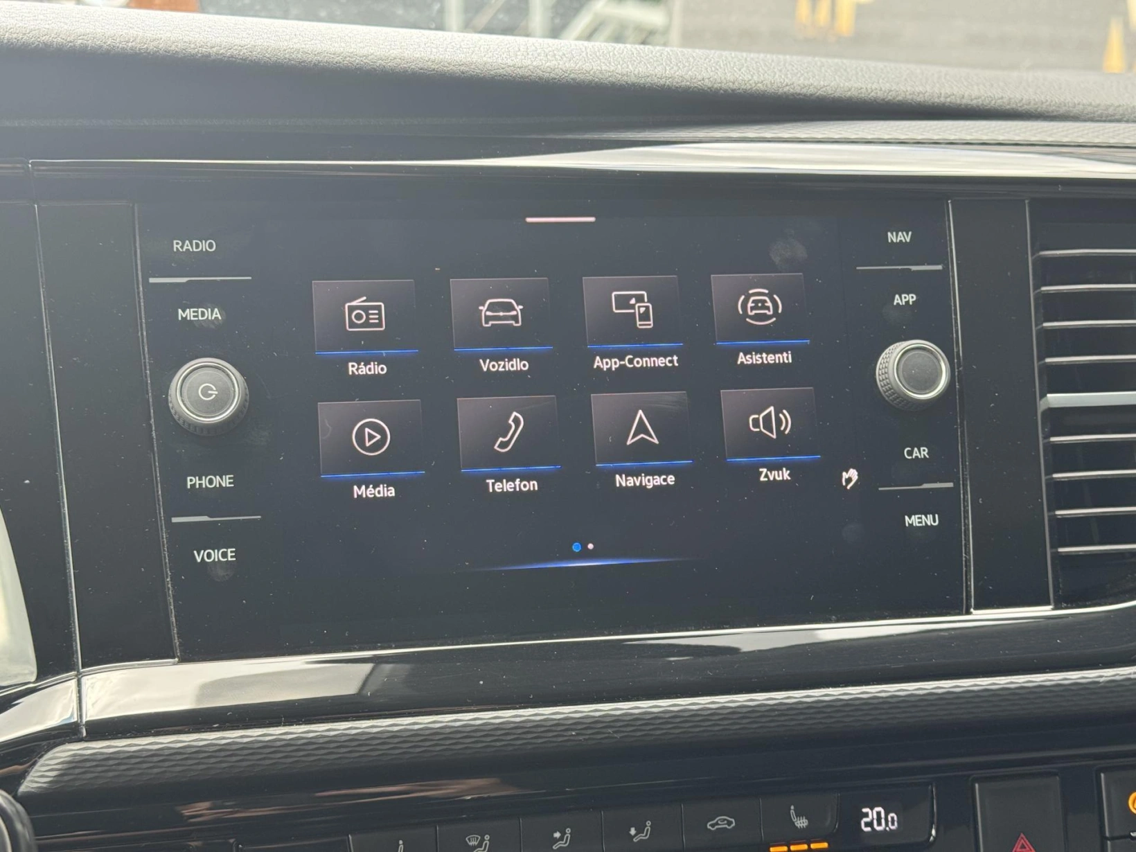Volkswagen Multivan – 2.0TDi DSG 110kW Highline, DPH